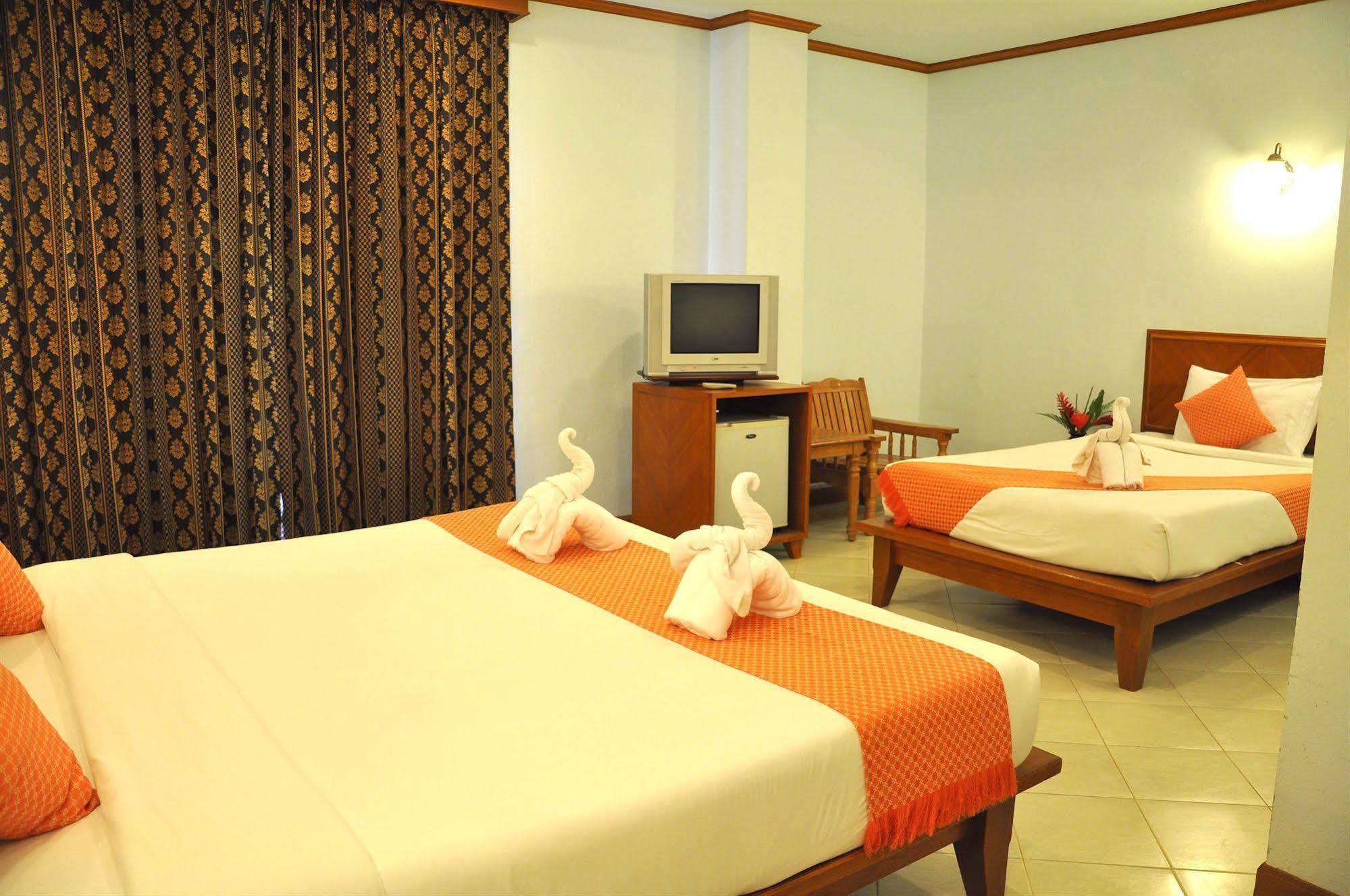 Hotel Oyo 385 Aonang President