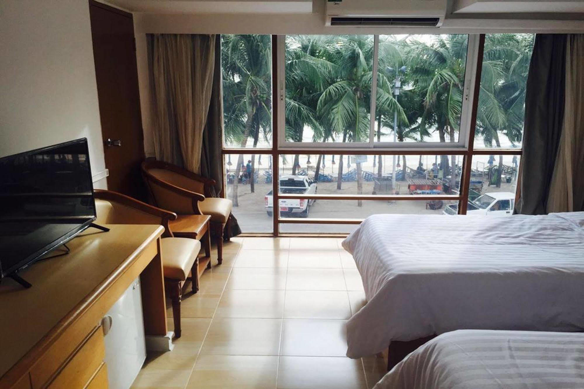 Bangsaen Resort 3* Chonburi