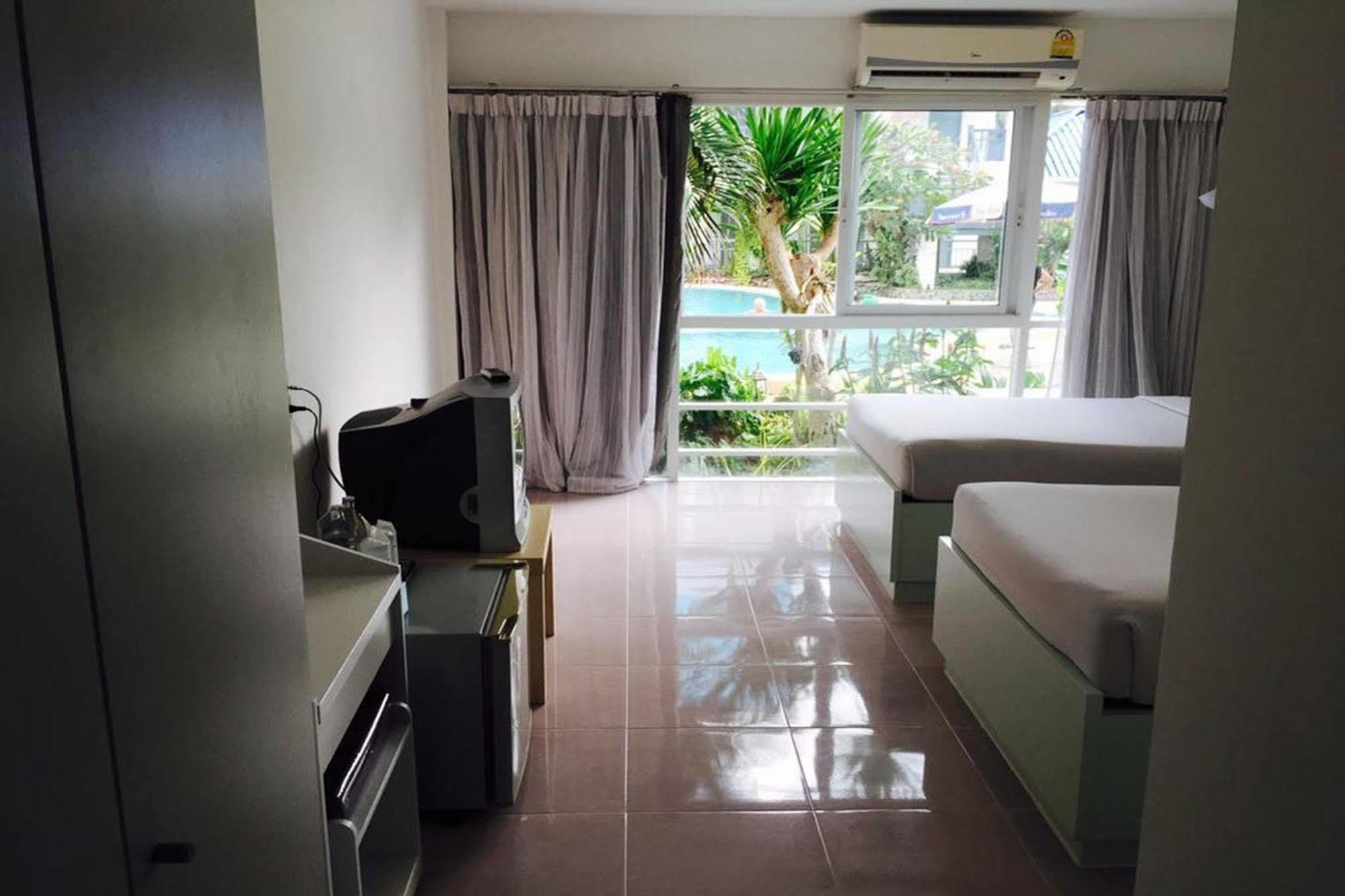Hotel Bangsaen Resort