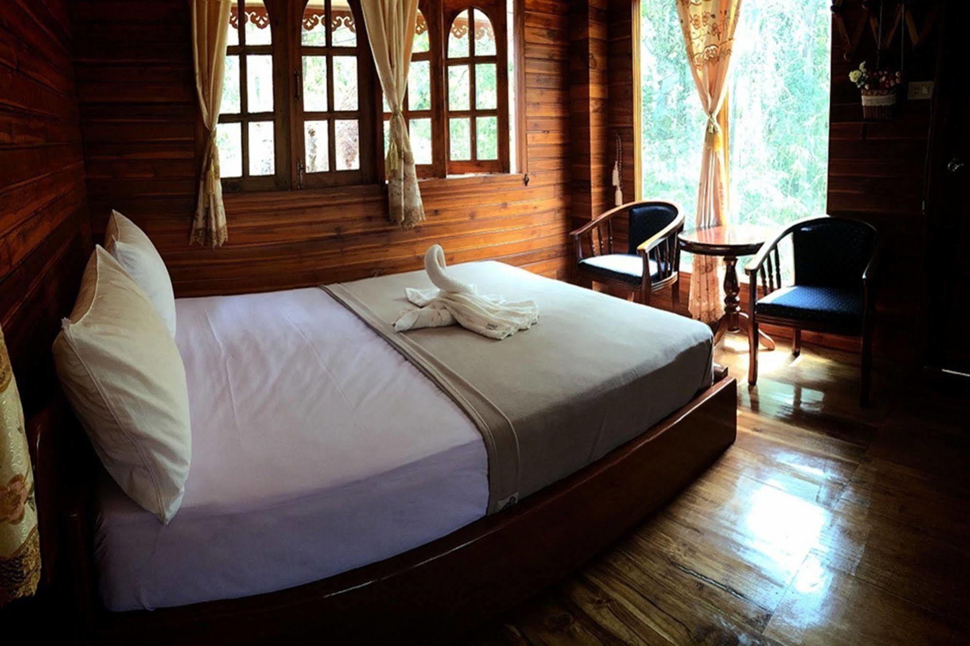 Resort Phuphiang Khiangfah Nan