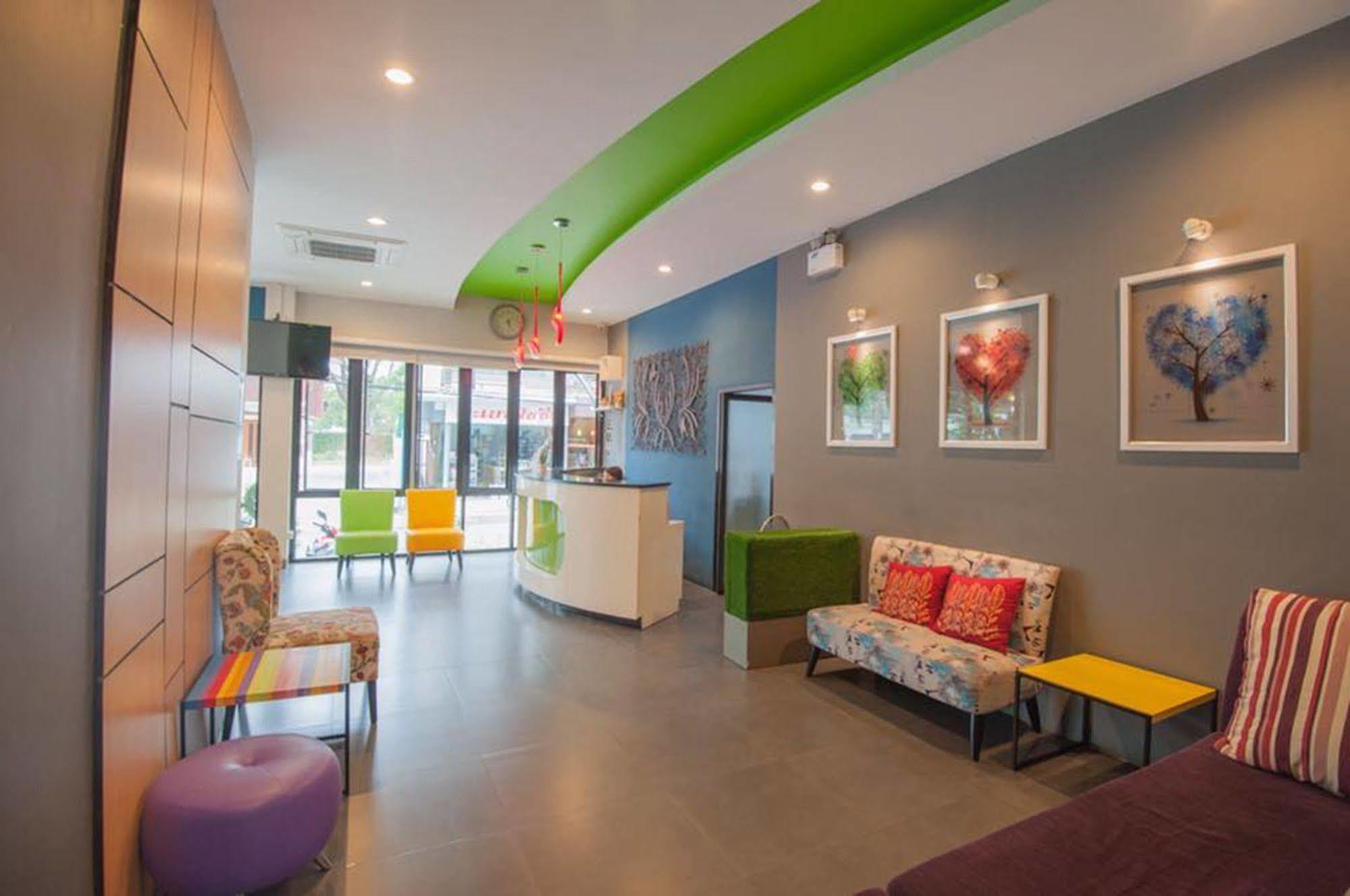 The Cozy Nest Boutique Rooms Bed & Breakfast 3*
