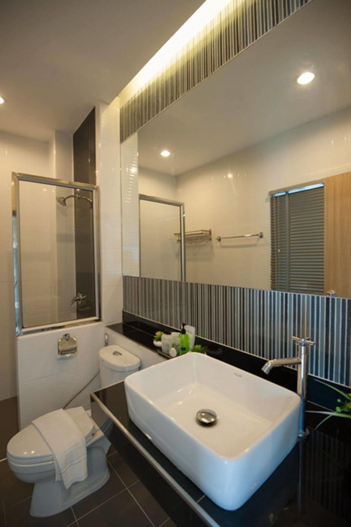 The Cozy Nest Boutique Rooms Bed & Breakfast Phayao