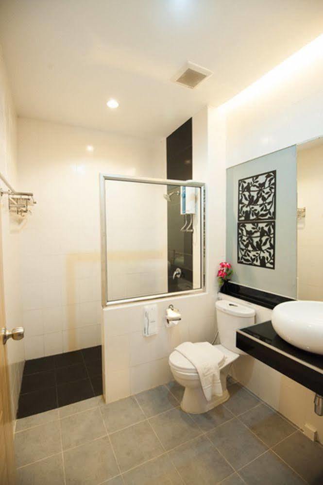 The Cozy Nest Boutique Rooms Bed & Breakfast 3*