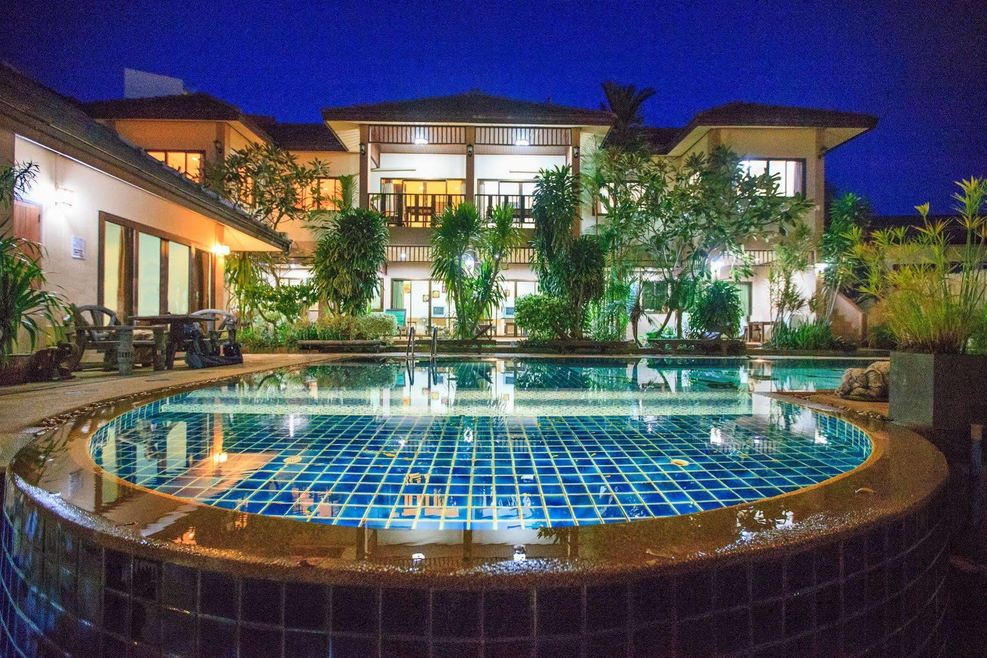 Hotel Oasis Hakuna Matata 3*
