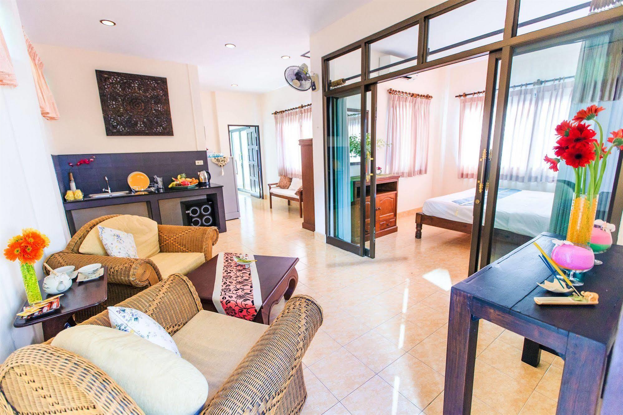 Hotel Oasis Hakuna Matata Chaweng (Koh Samui)