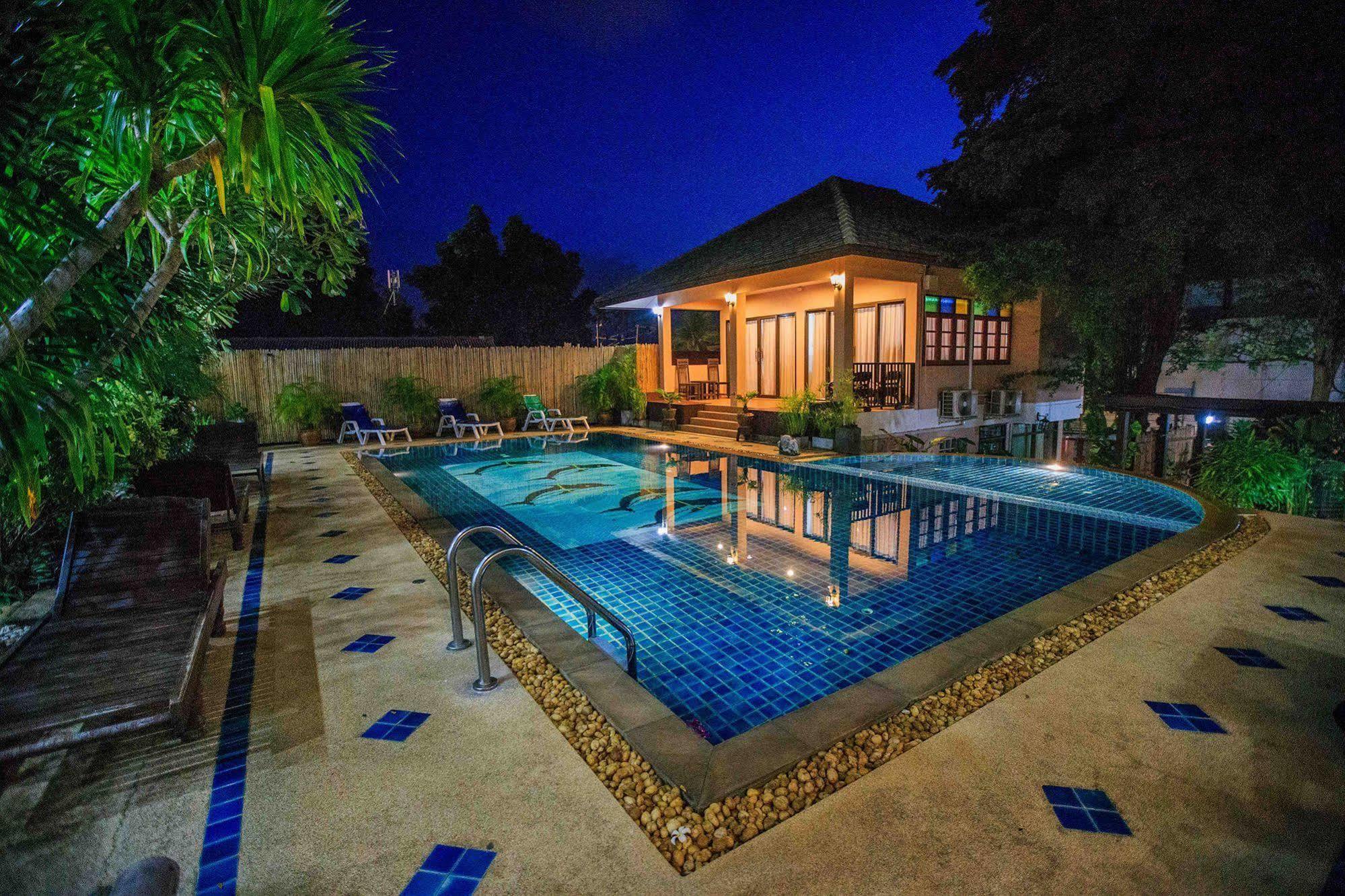 Oasis Hakuna Matata 3*