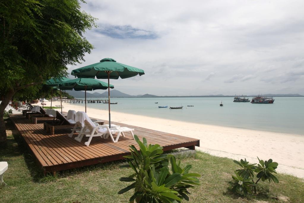 Samed Cliff Resort