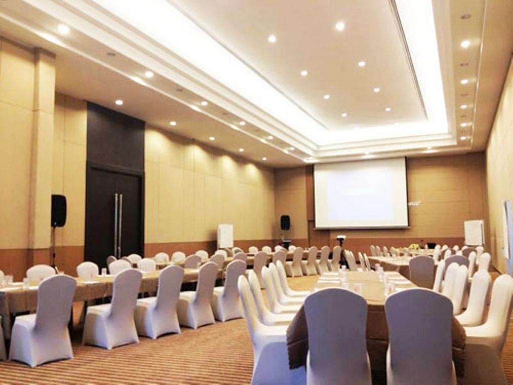 Hotel Golden 4*