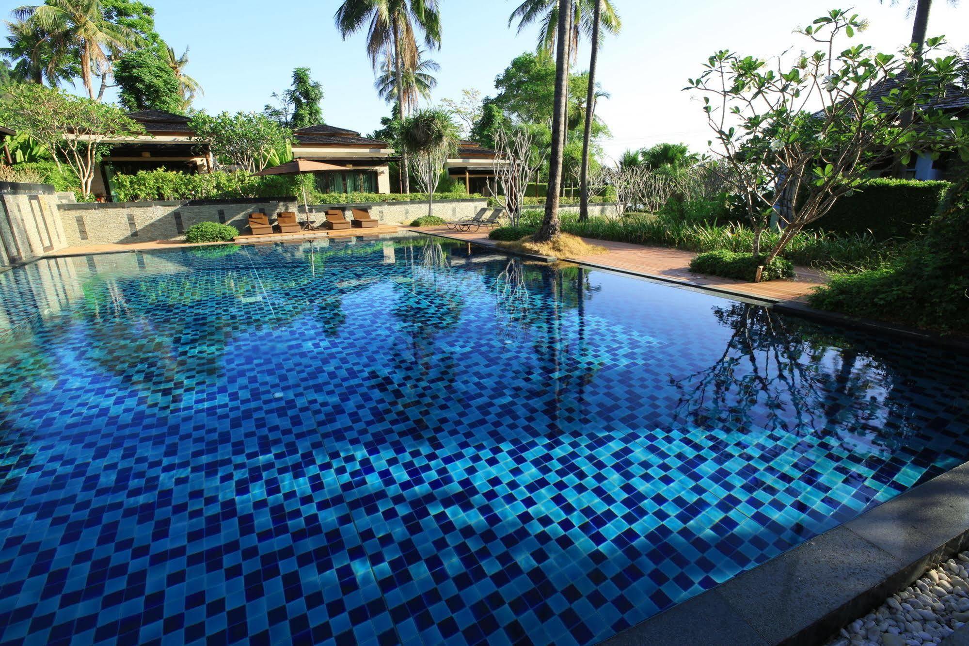 Niramaya & Wellness Resort