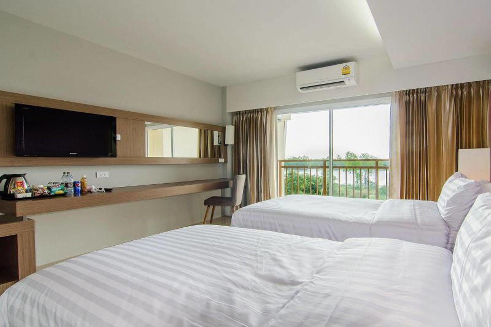 Hotel The