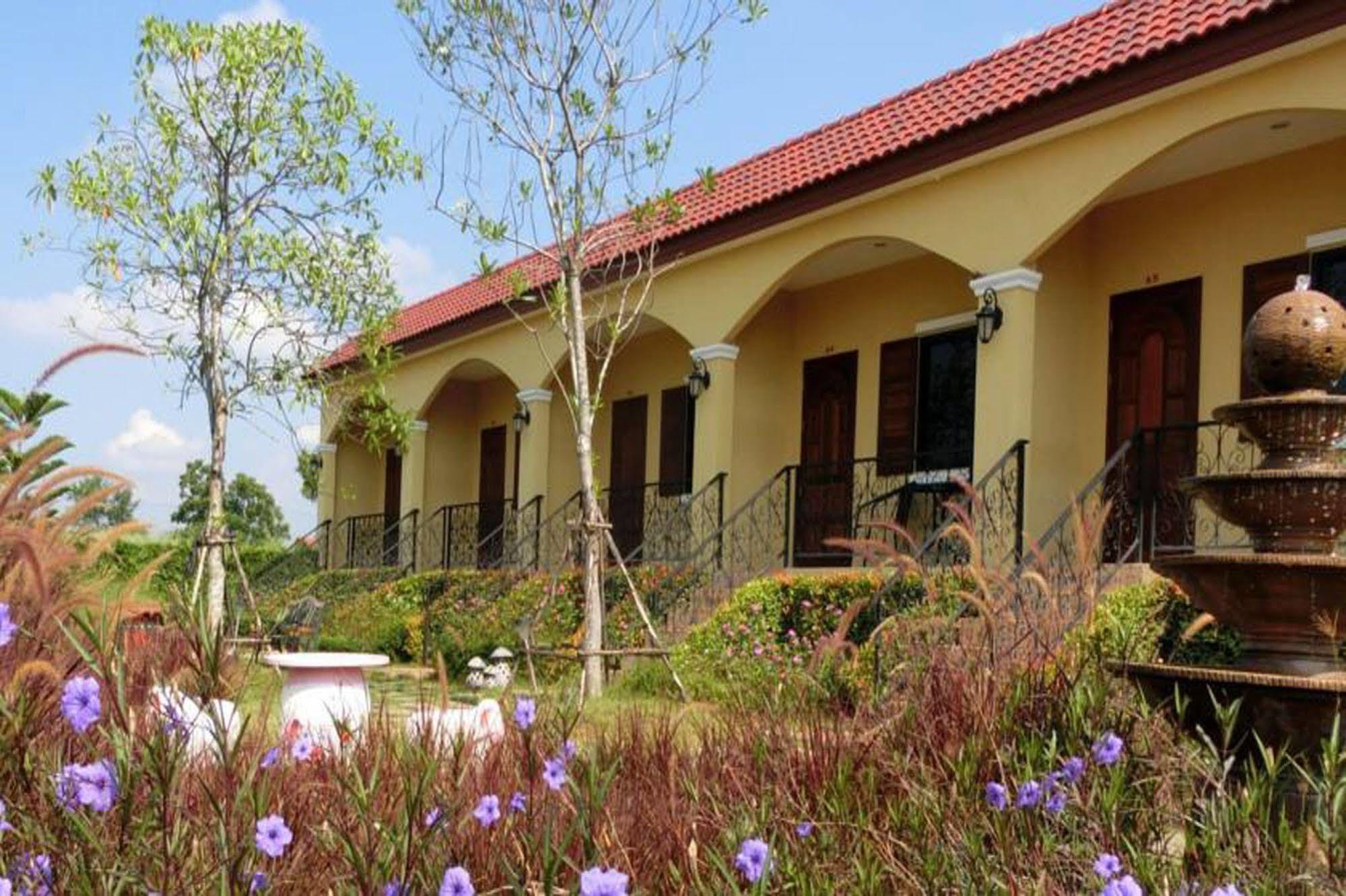 Sierra View Resort 3*