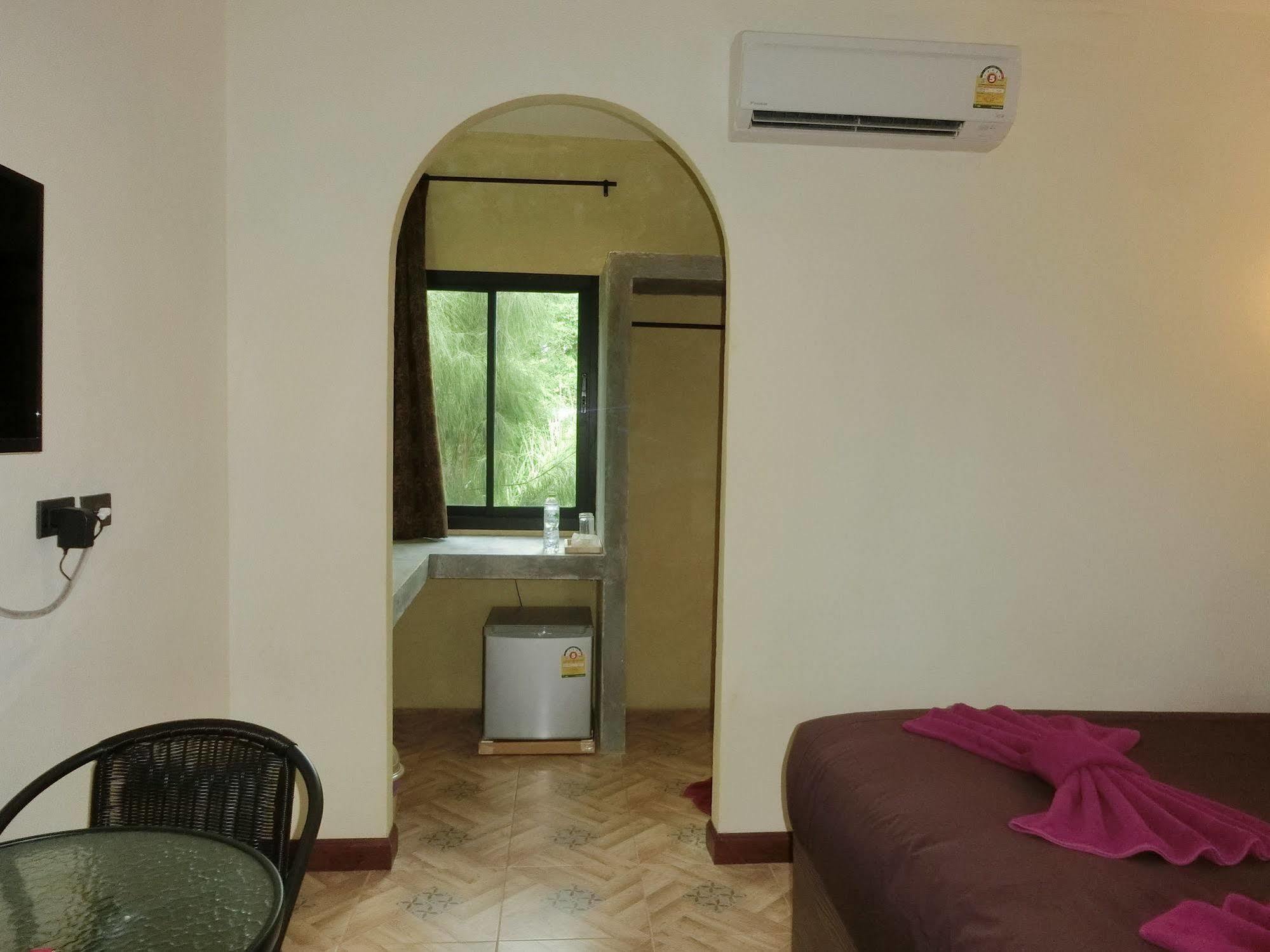 Sierra View Resort Ban Khanong Phra Nua