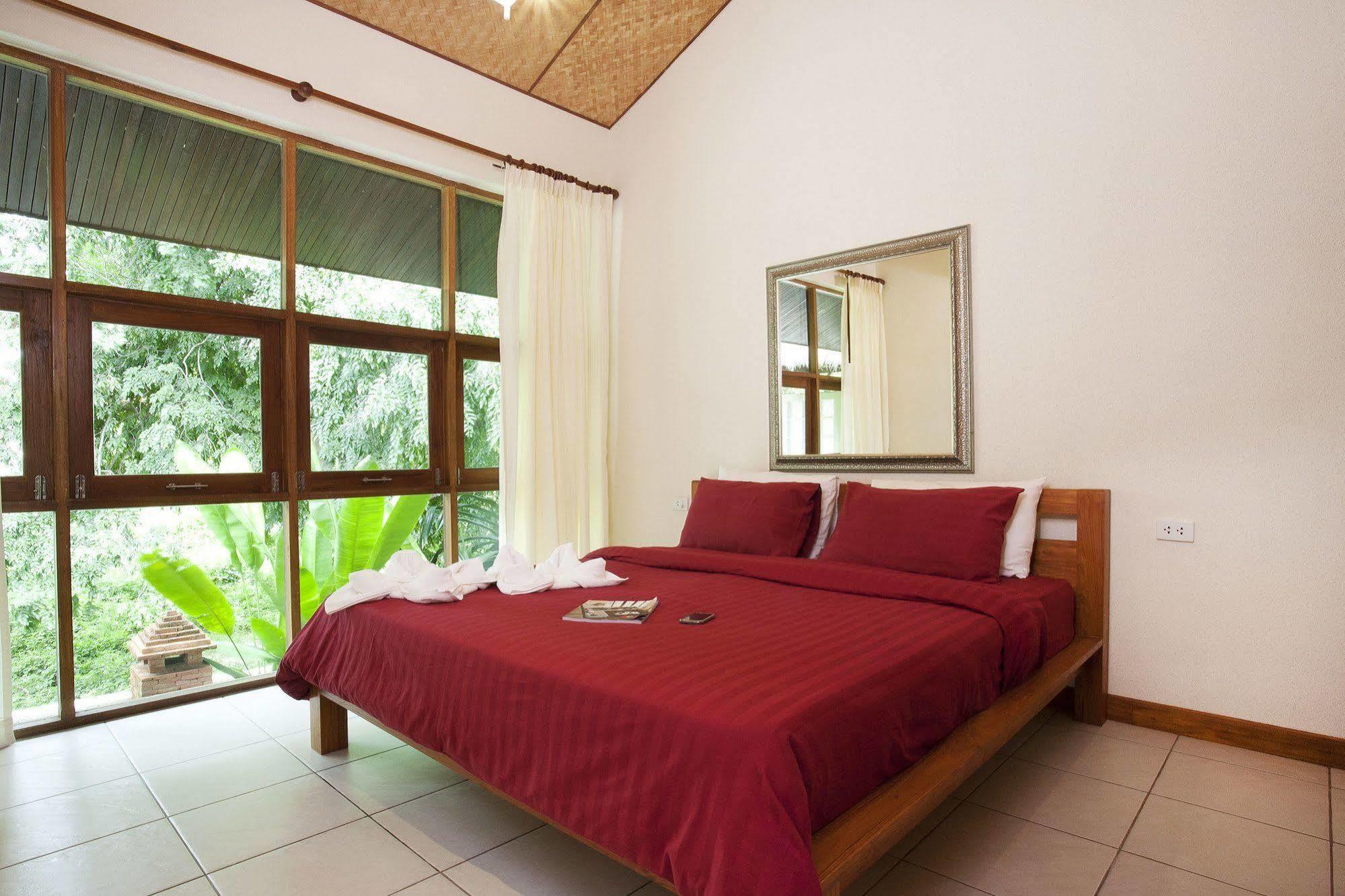 Baan Suan Far-sai Villa