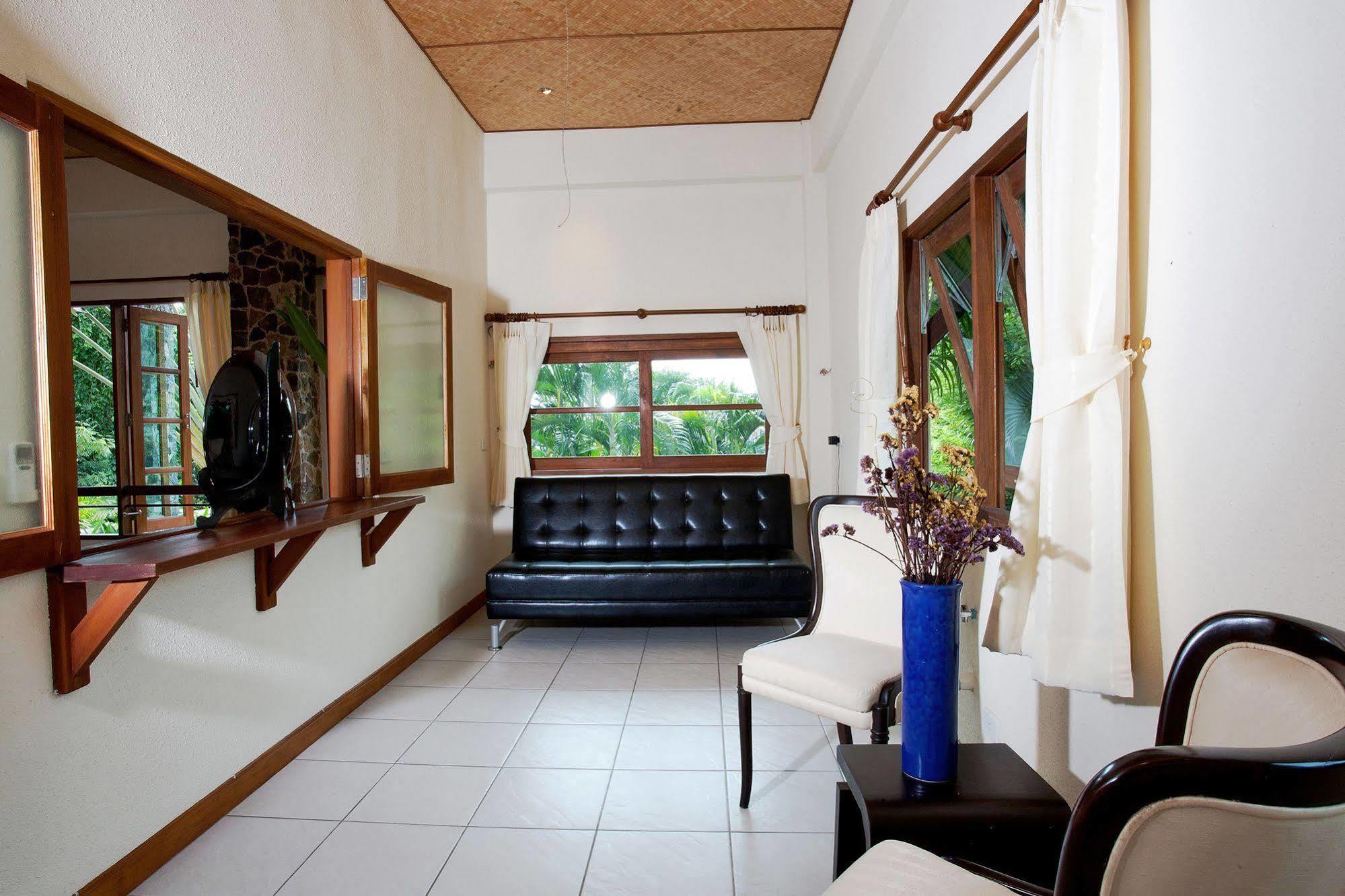 Baan Suan Far-sai Bang Lamung