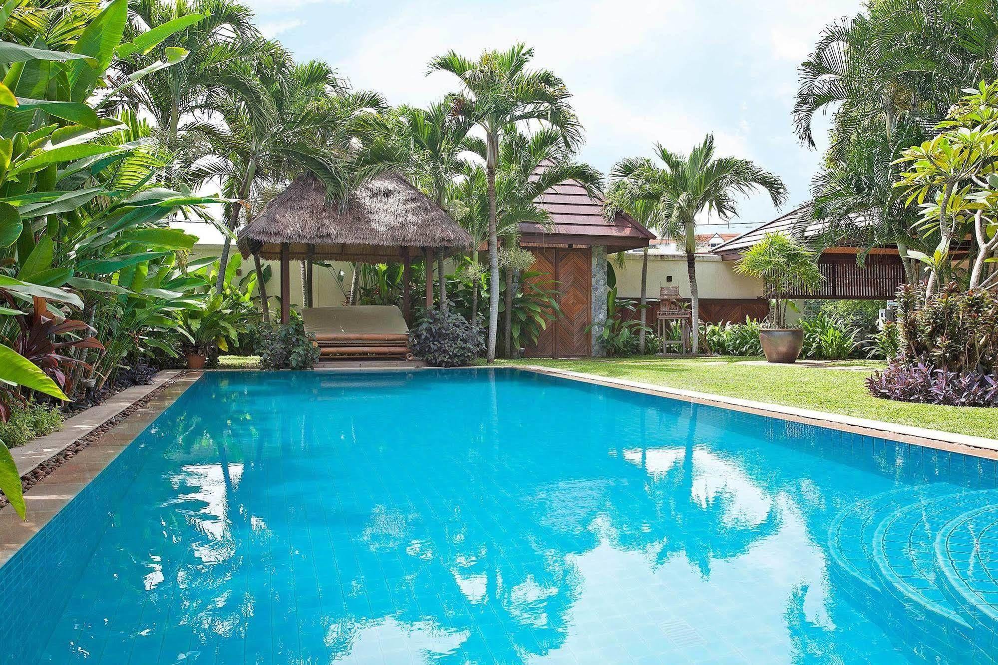 Baan Suan Far-sai *