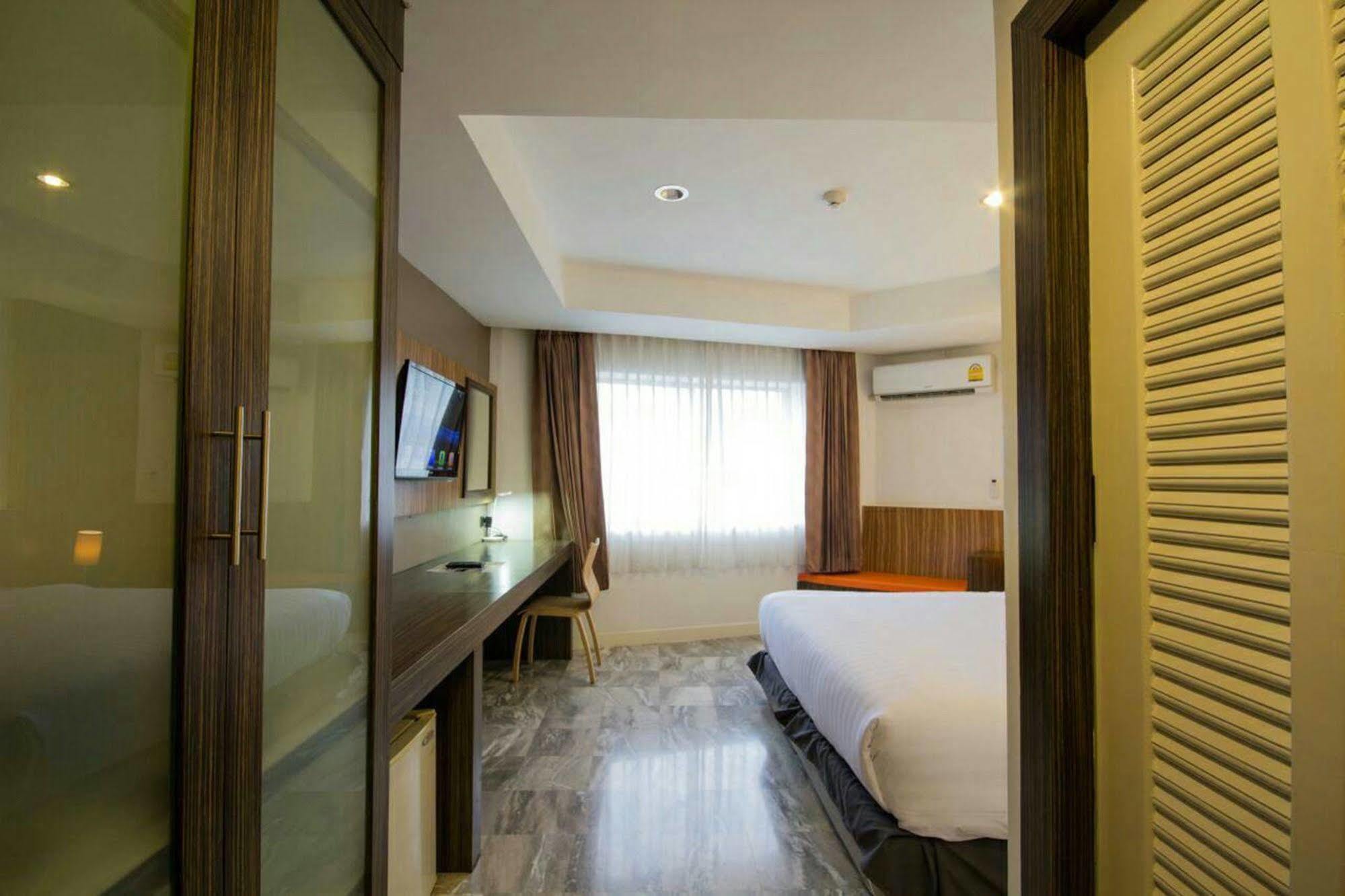 Hotel Dragon River Avenue Phitsanulok