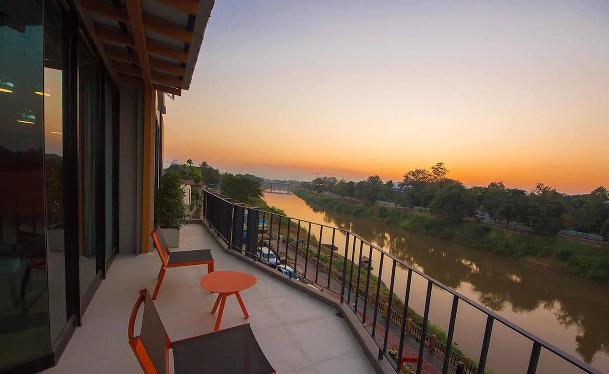 Dragon River Avenue 3* Phitsanulok