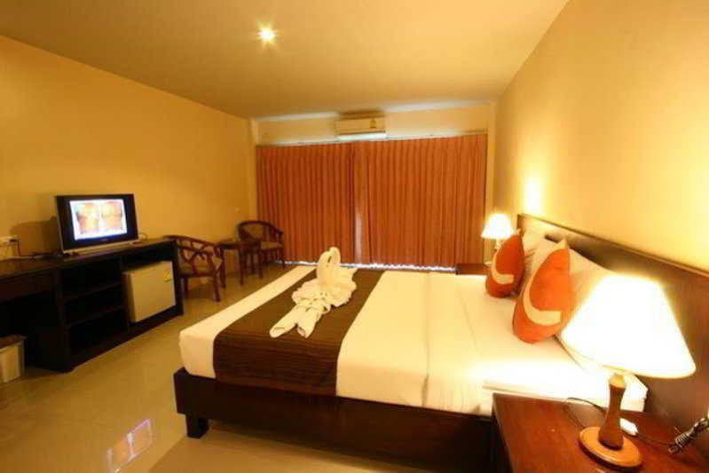 Harvest House Hotel 2*