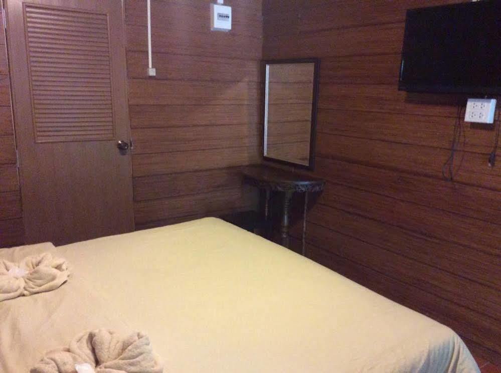 Country View 3* Udon Thani