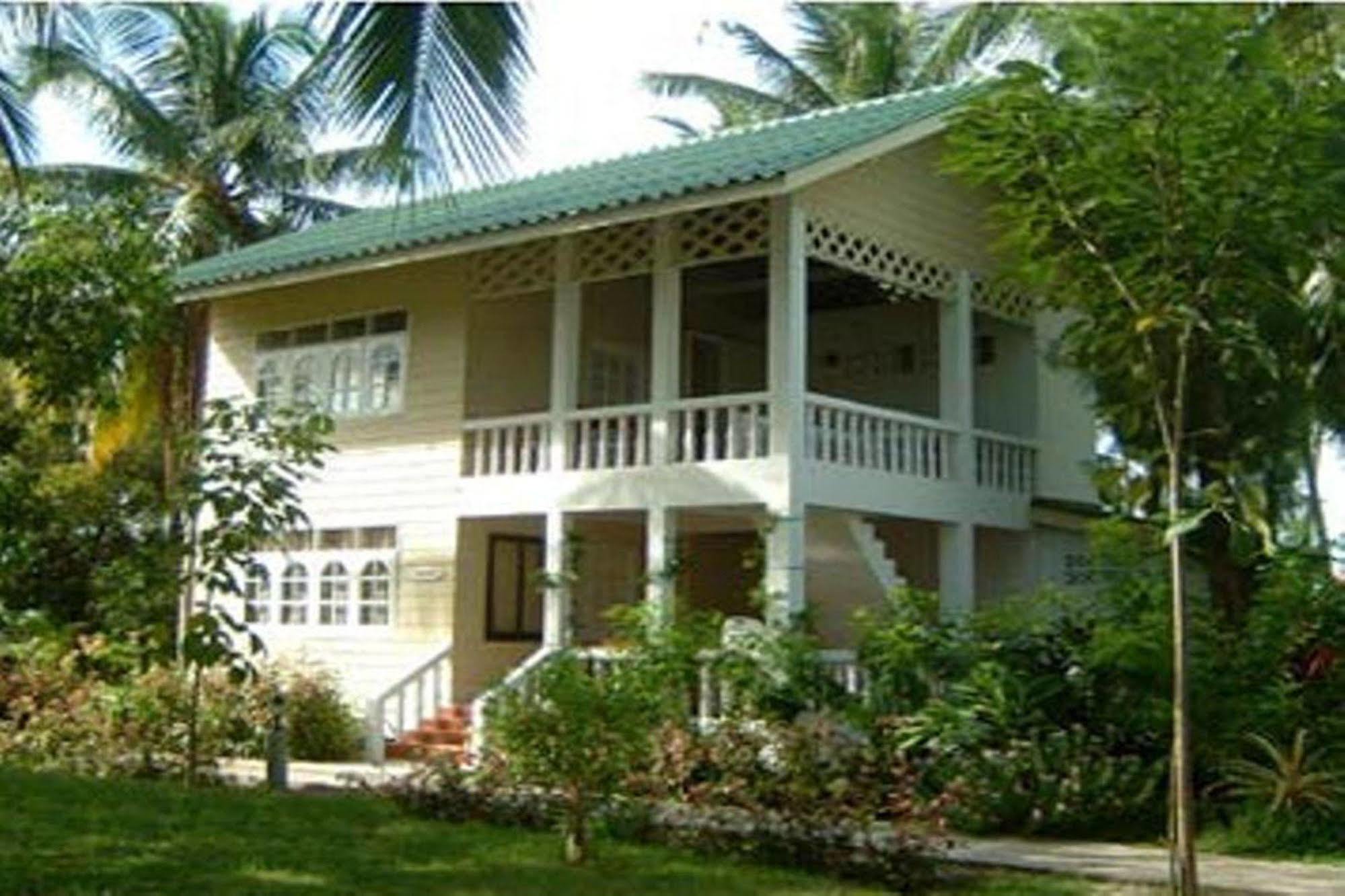 Resort Mairood 3*