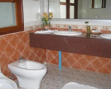 Golden Cupids Hotel 3*