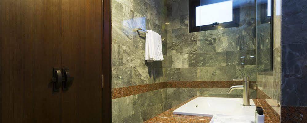 Initial - Sha Hotel