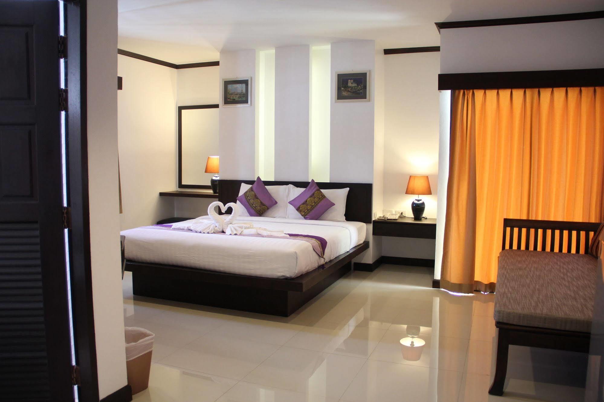 Hotel Sri Boutique Patong