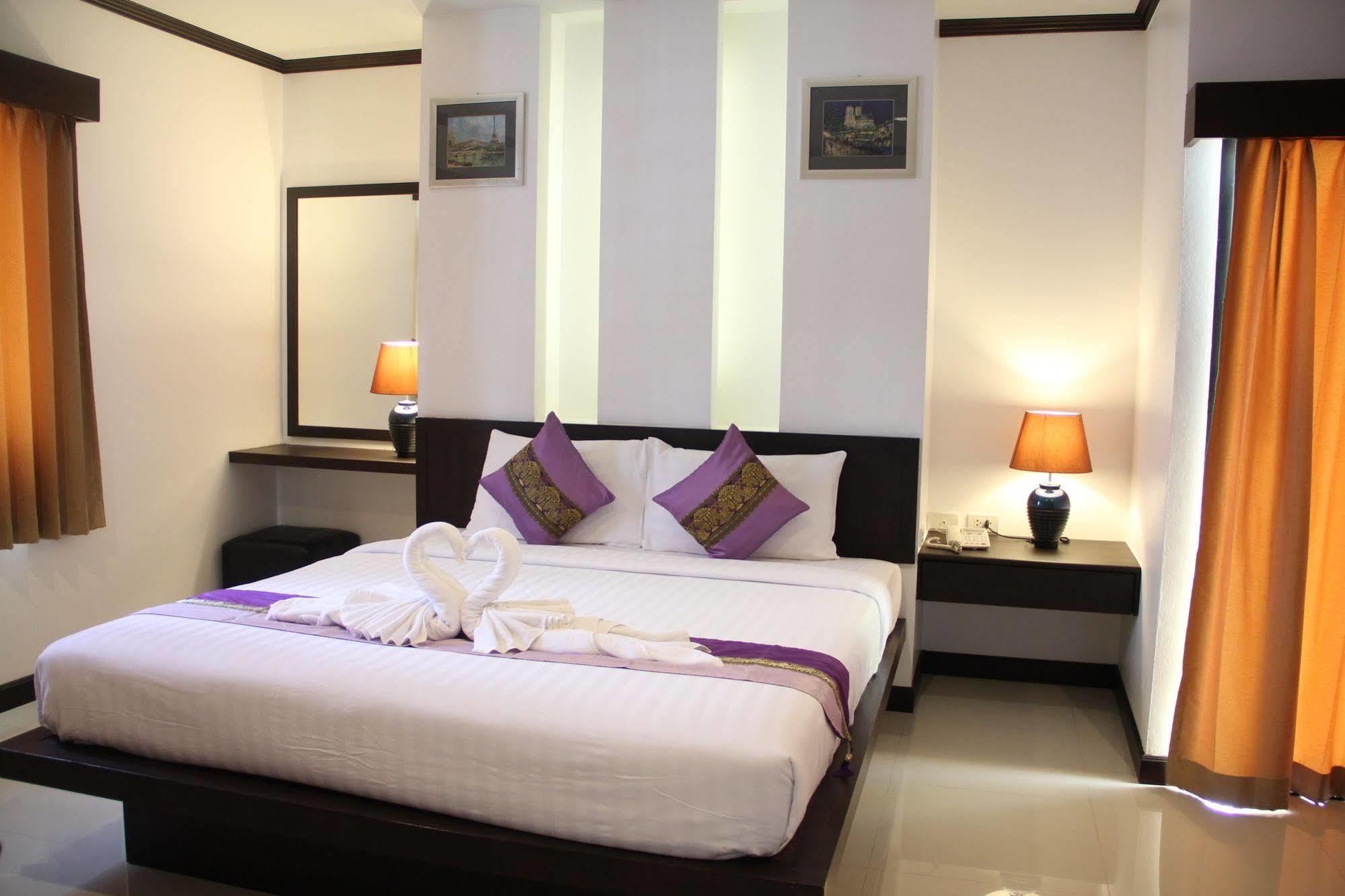 Hotel Sri Boutique Patong