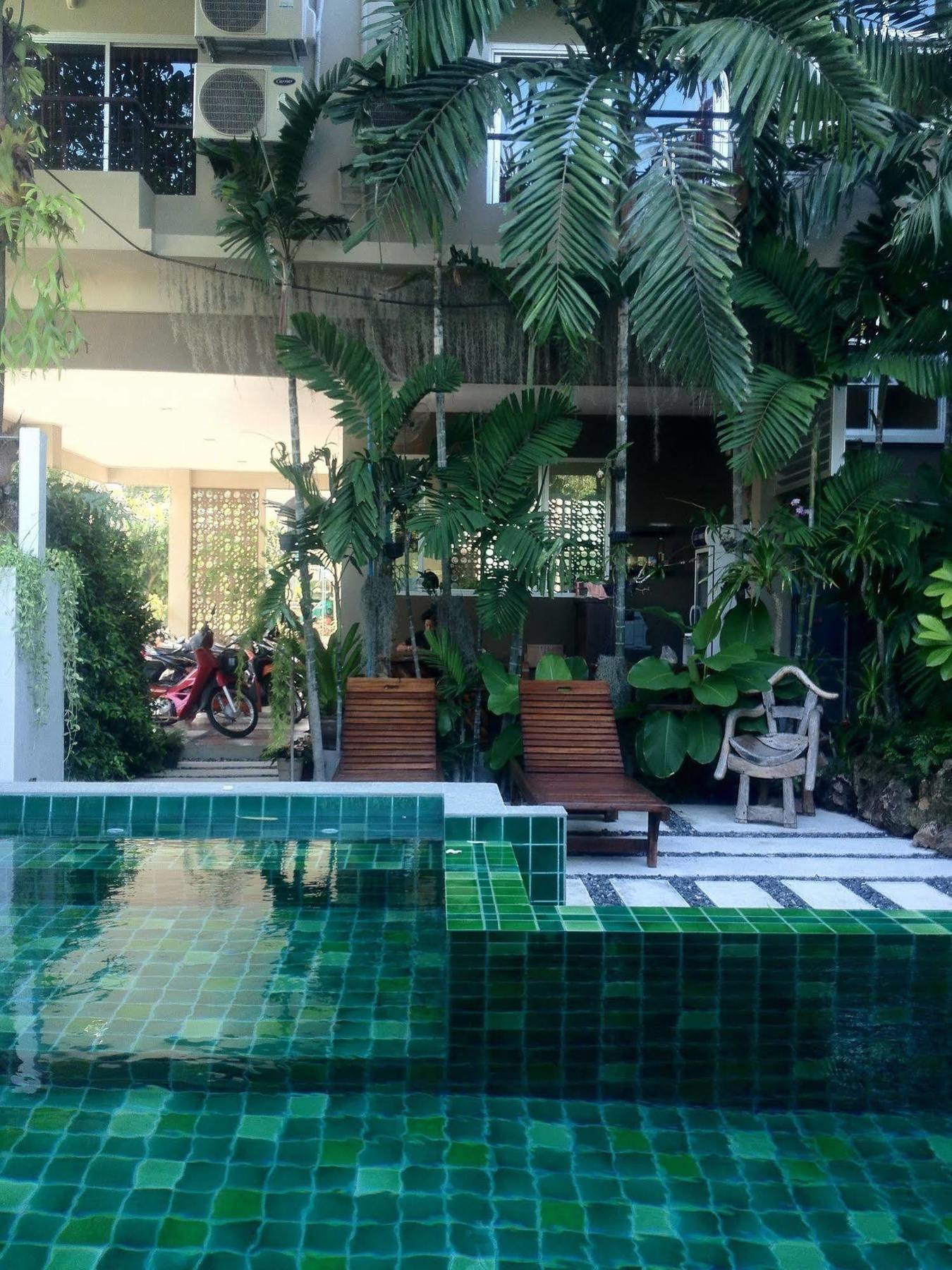 Benjamas Place Rawai