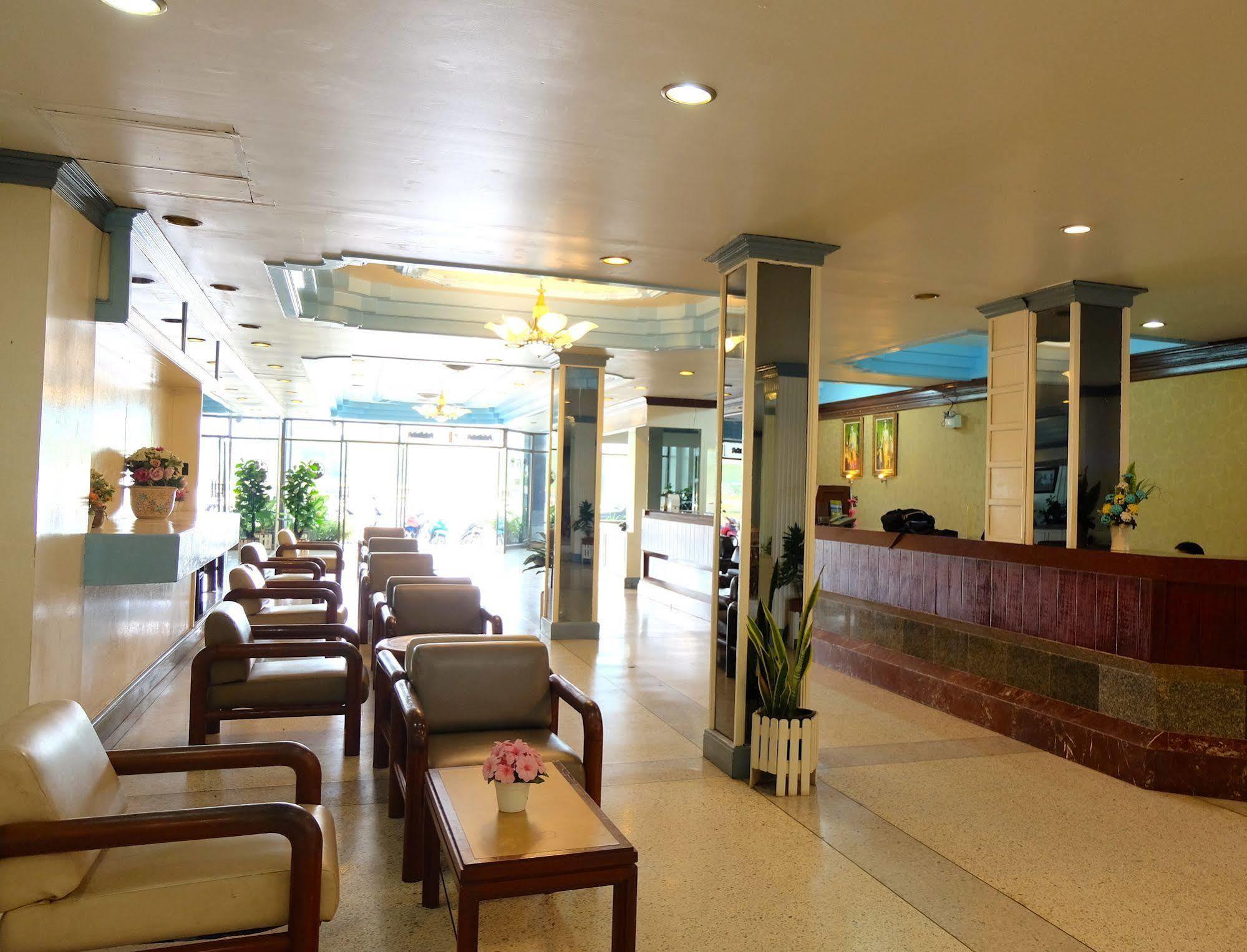Vieng Thong Hotel 2*