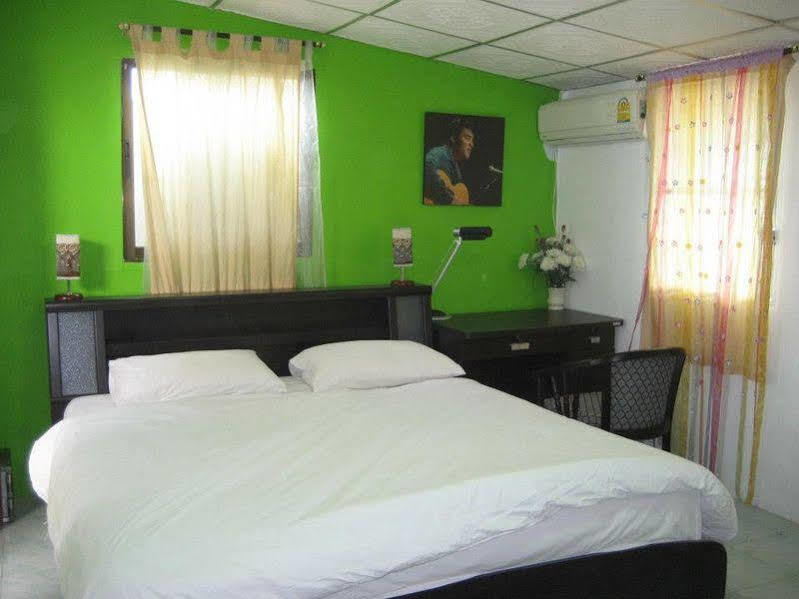 Mr. Dan Hotel