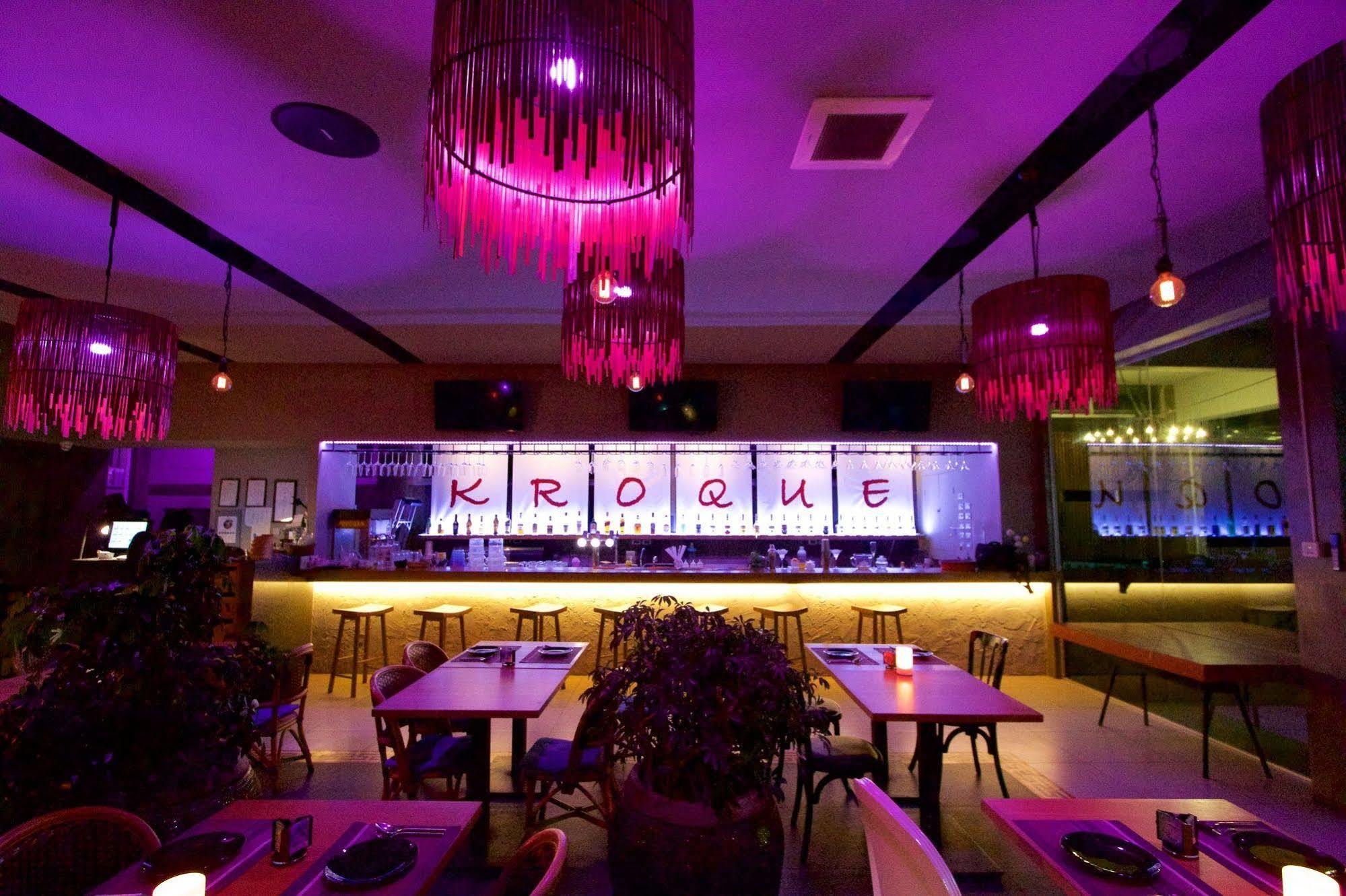 Hotel Kroque Boutique & Bistro Ang Sila