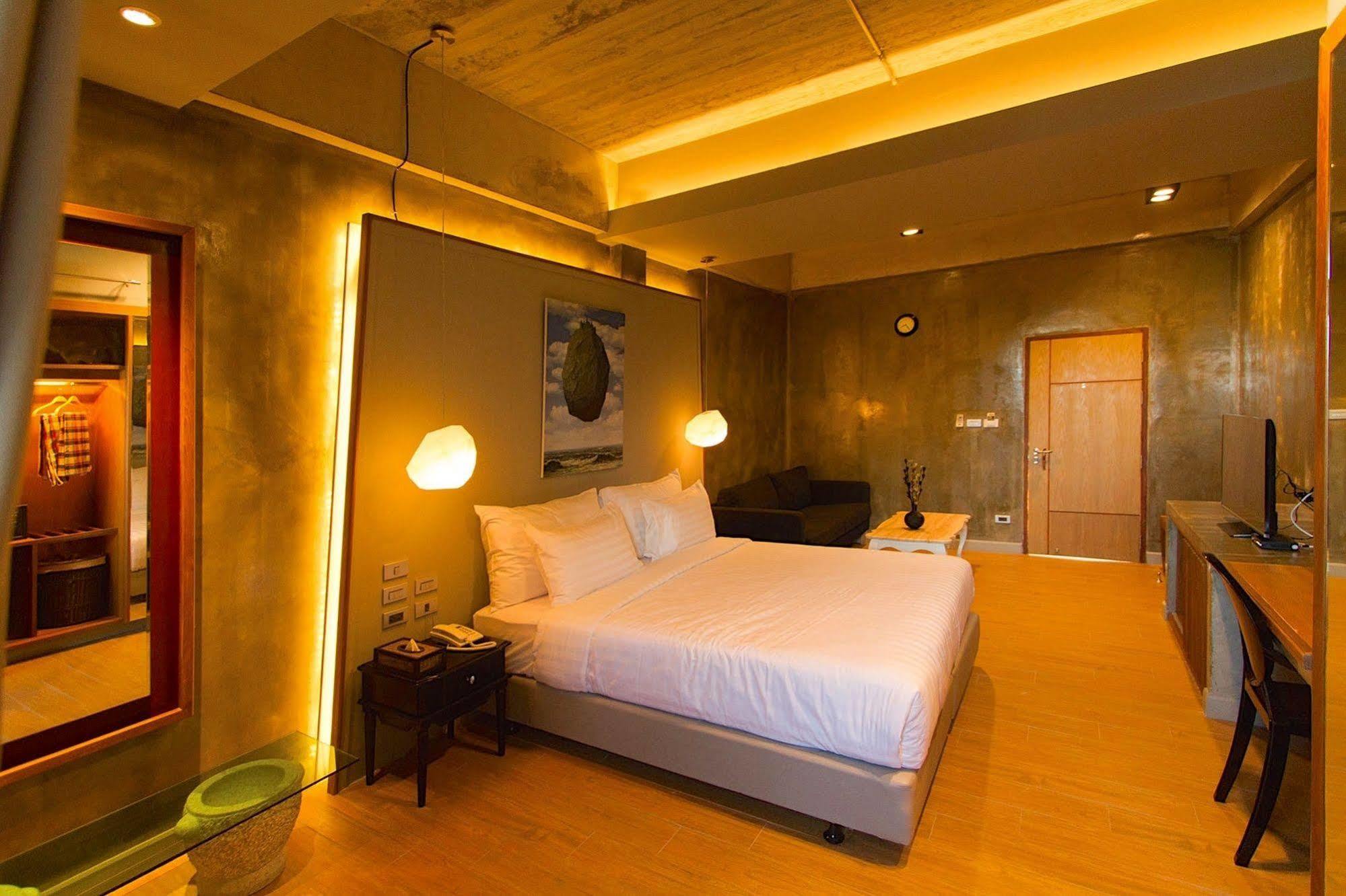 Hotel Kroque Boutique & Bistro