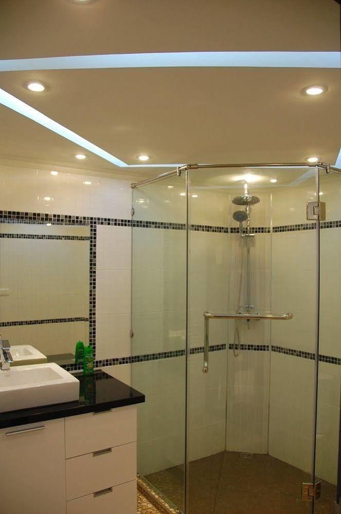 Sirikarn & Luxury Hotel 3*