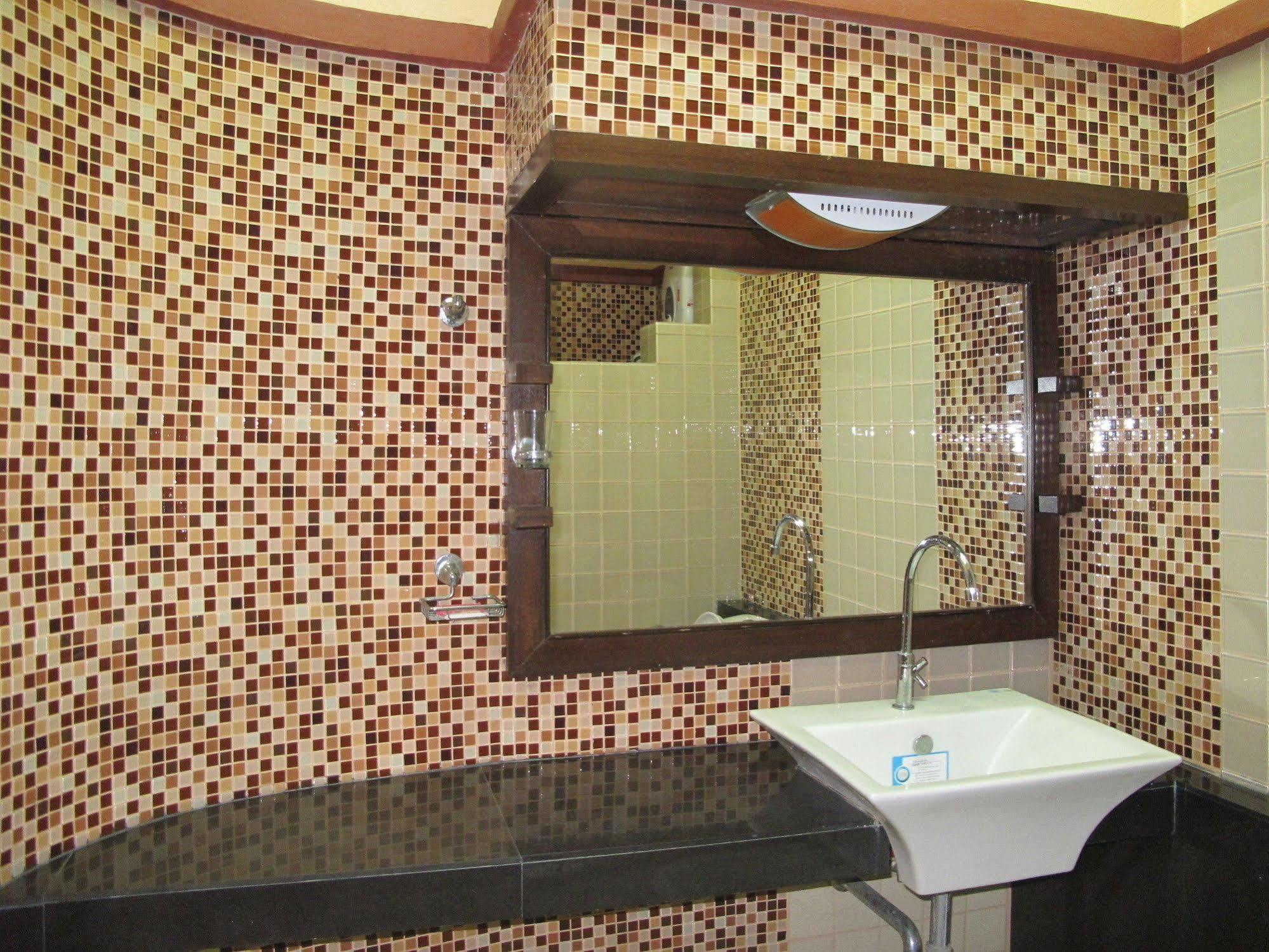 Wandee House Jomtien Hotel