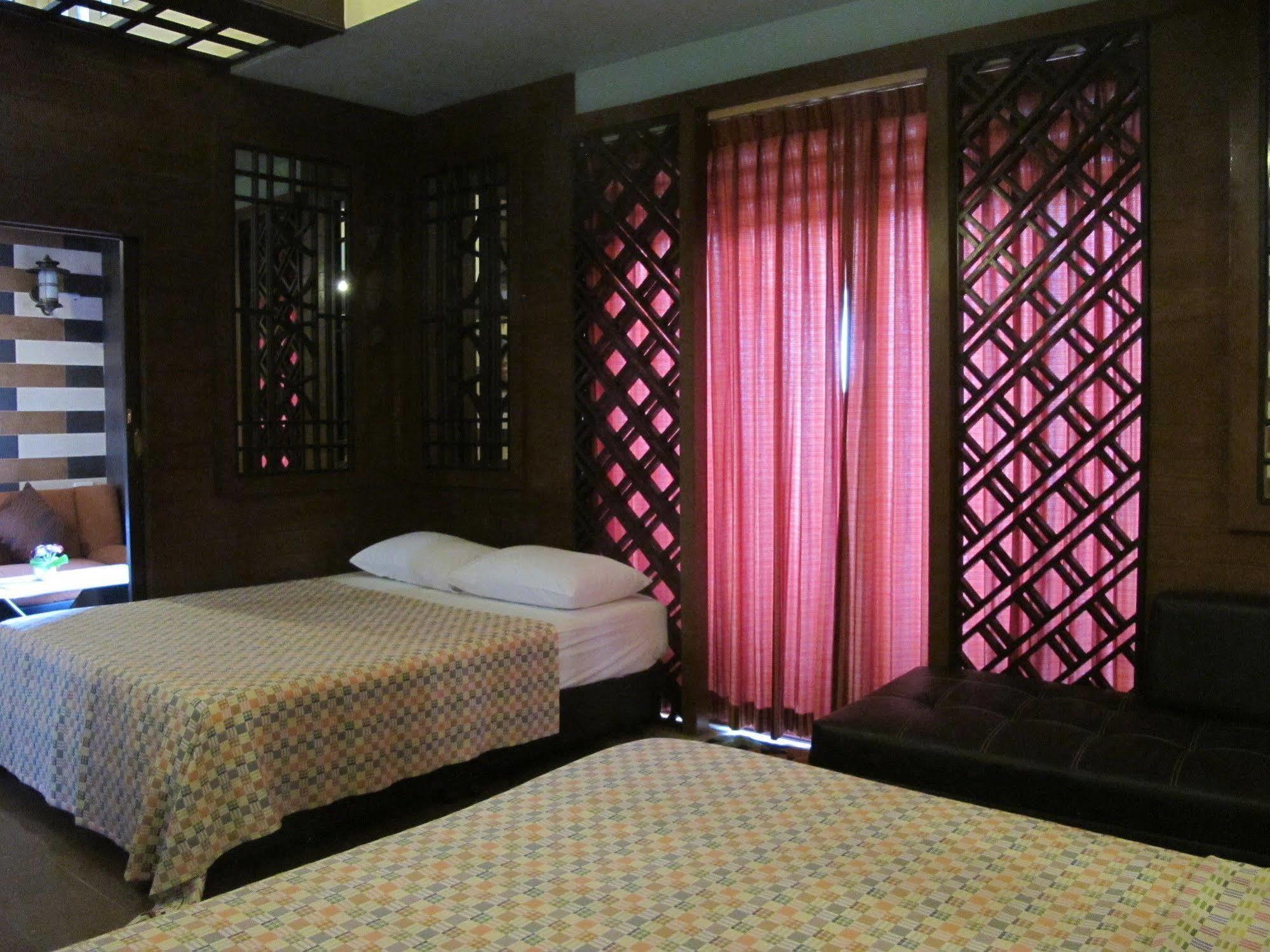 Hotel Wandee House Jomtien 2*