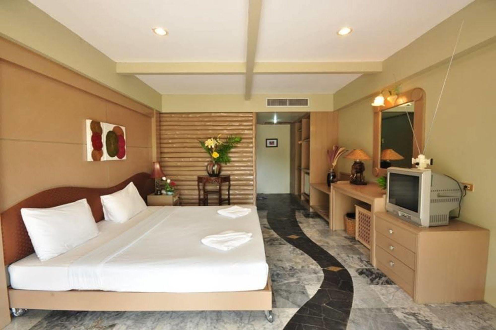 Resort Rockgarden Mae Phim