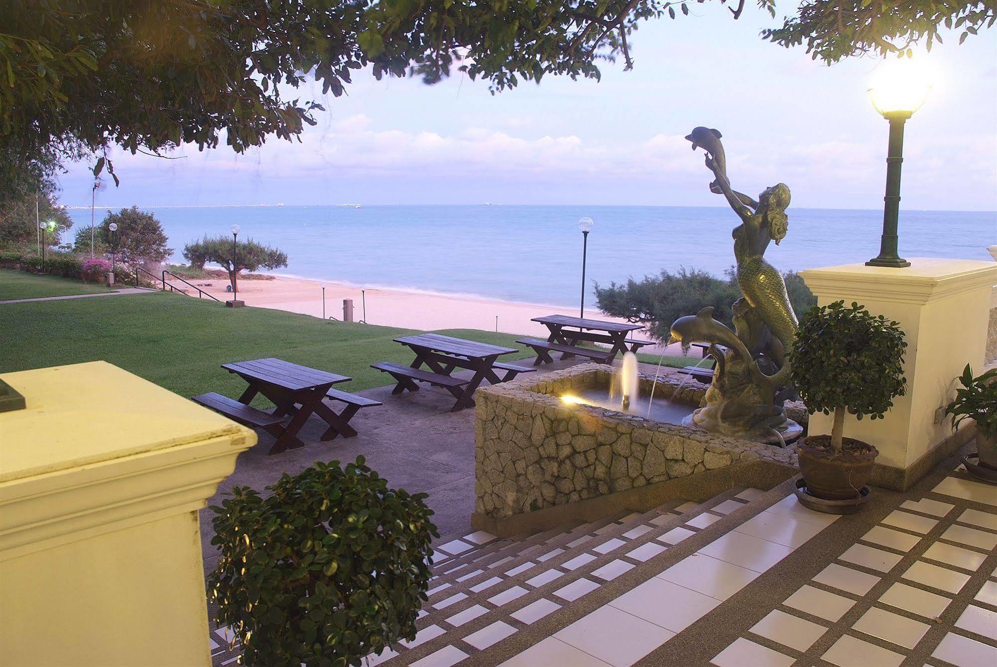 Purimas & Hotel Ban Chang (Rayong)