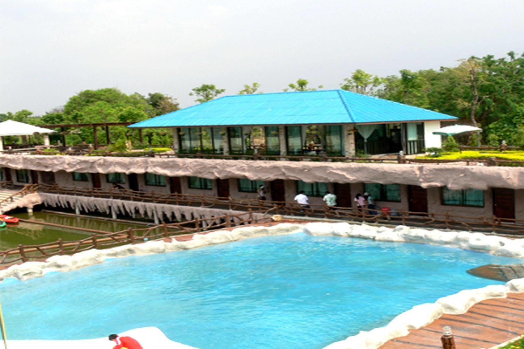Resort Chart Trip 4*