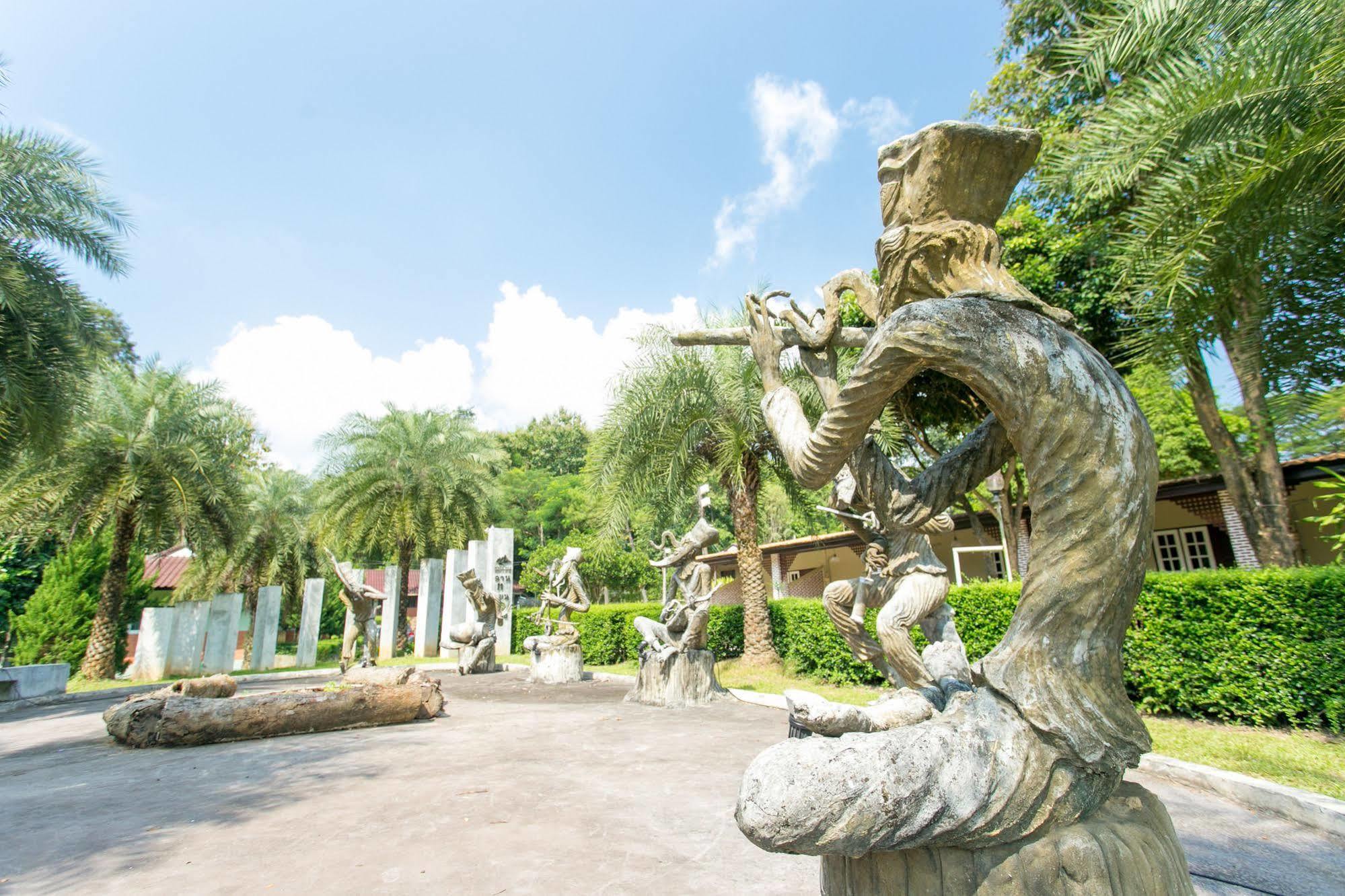 Forra Hill Resort