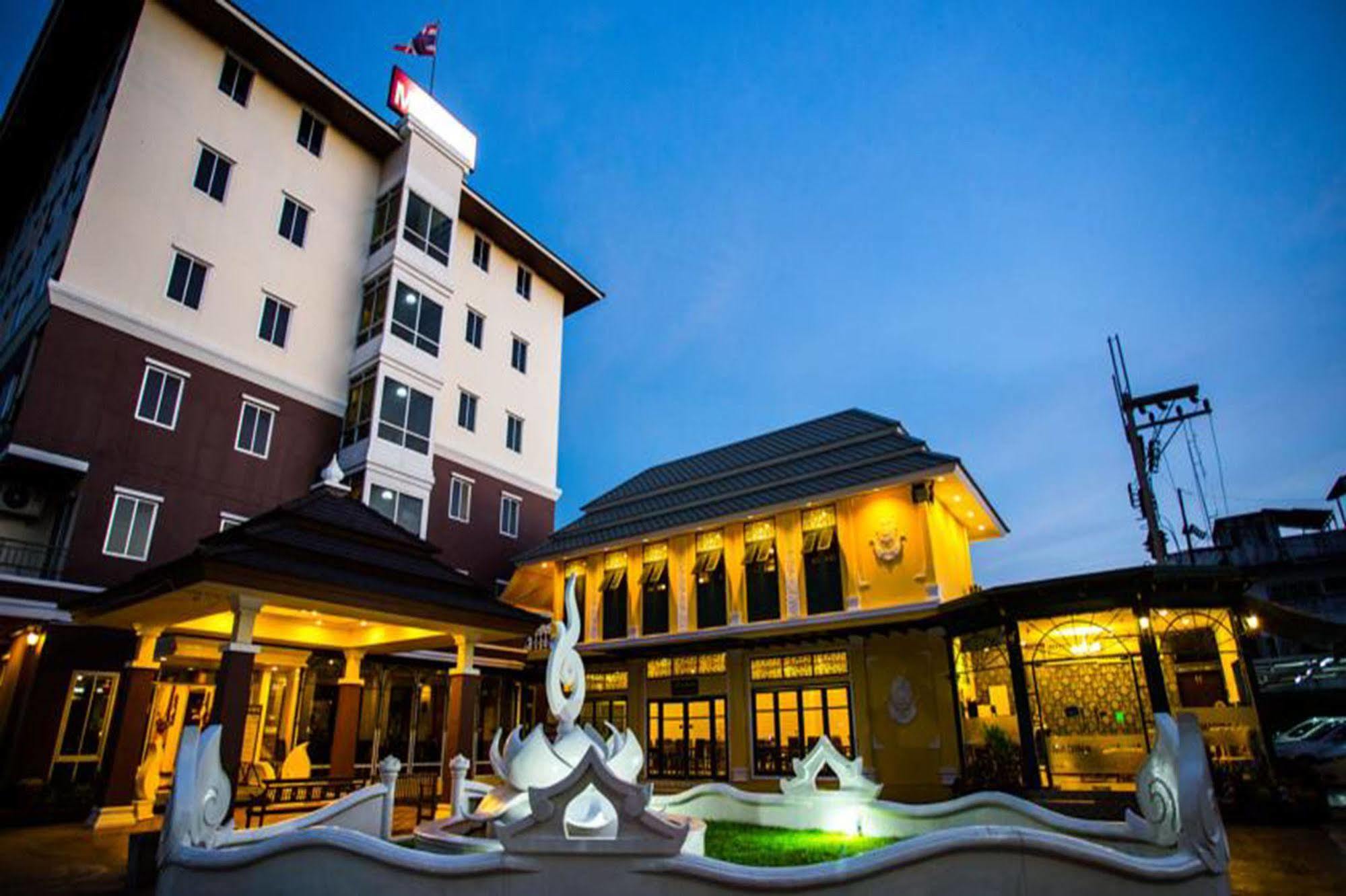 Hotel Madina 3*