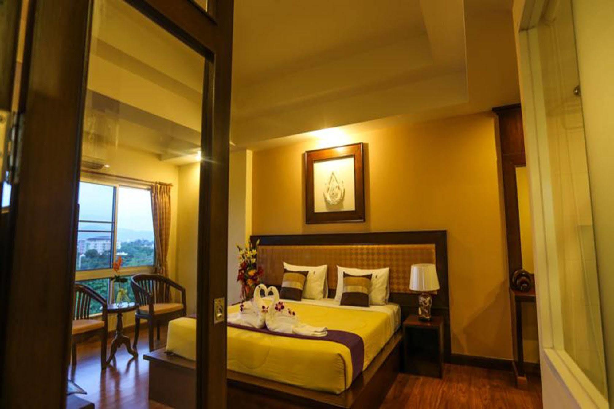Hotel Madina Rayong