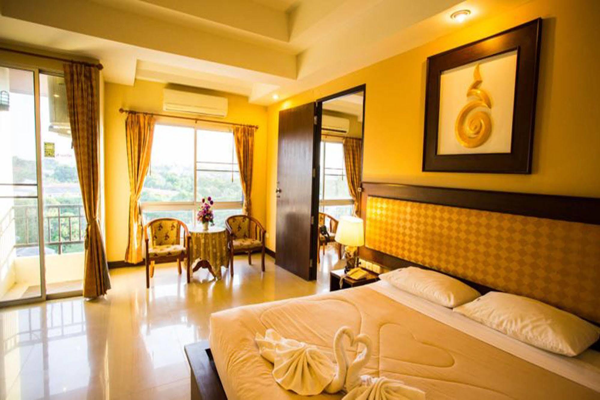 Hotel Madina 3*