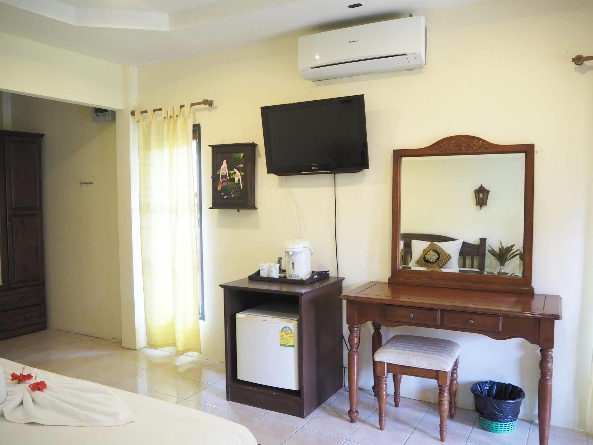 Holiday park Euro Lanta White Rock Koh Lanta