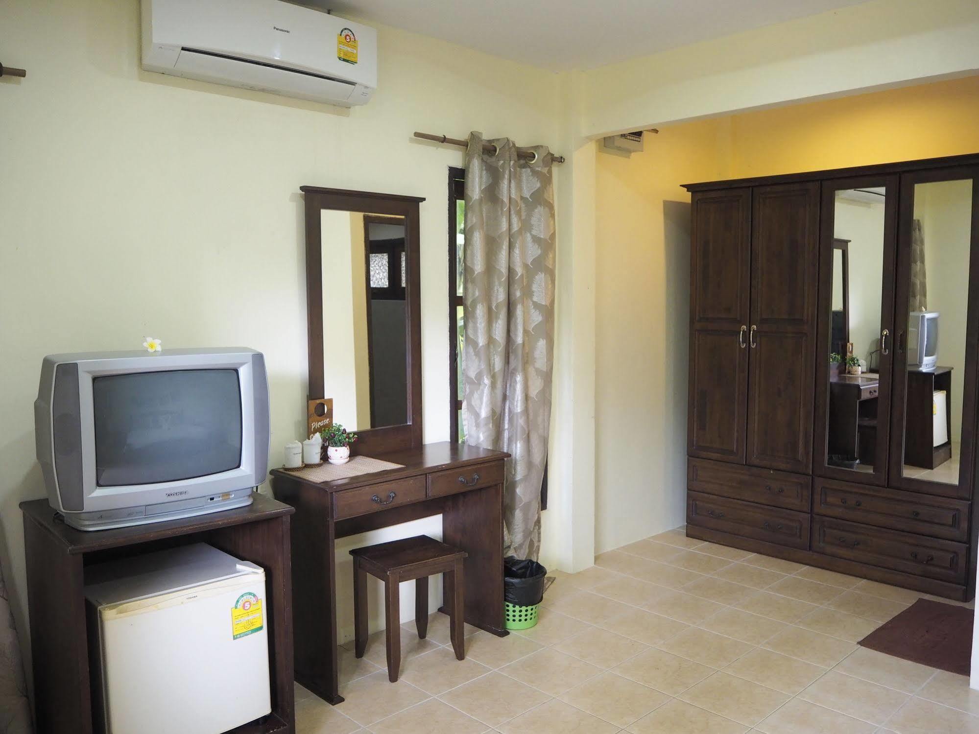 Holiday park Euro Lanta White Rock Koh Lanta