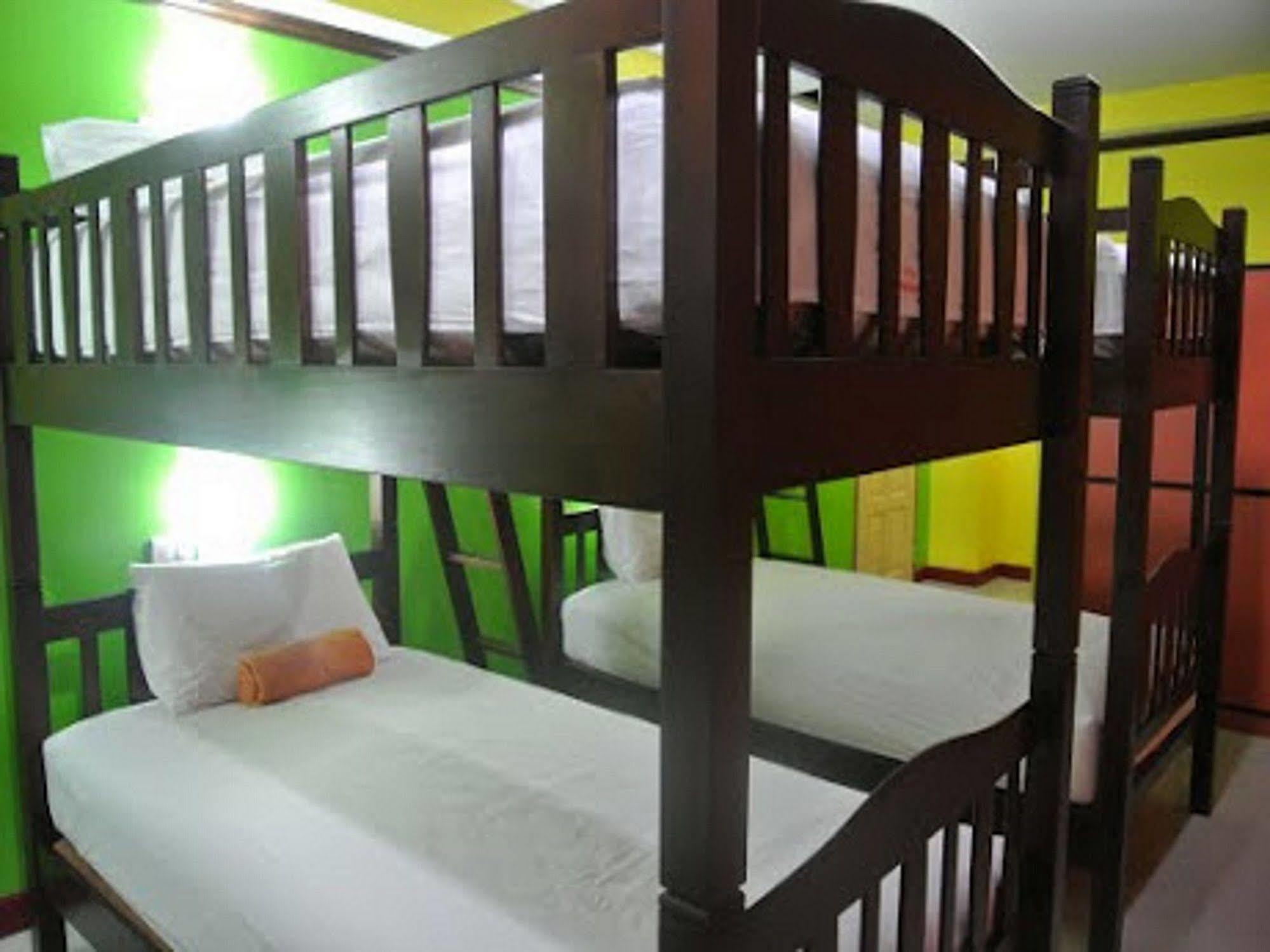 Hostel Silla *