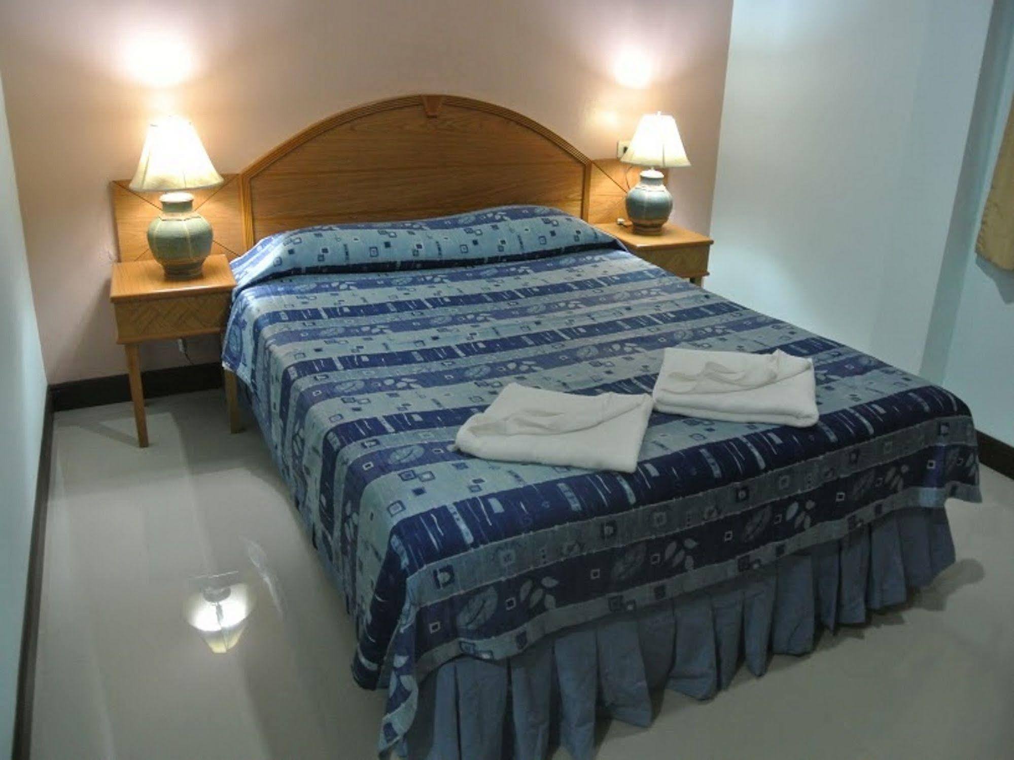 Silla * Patong