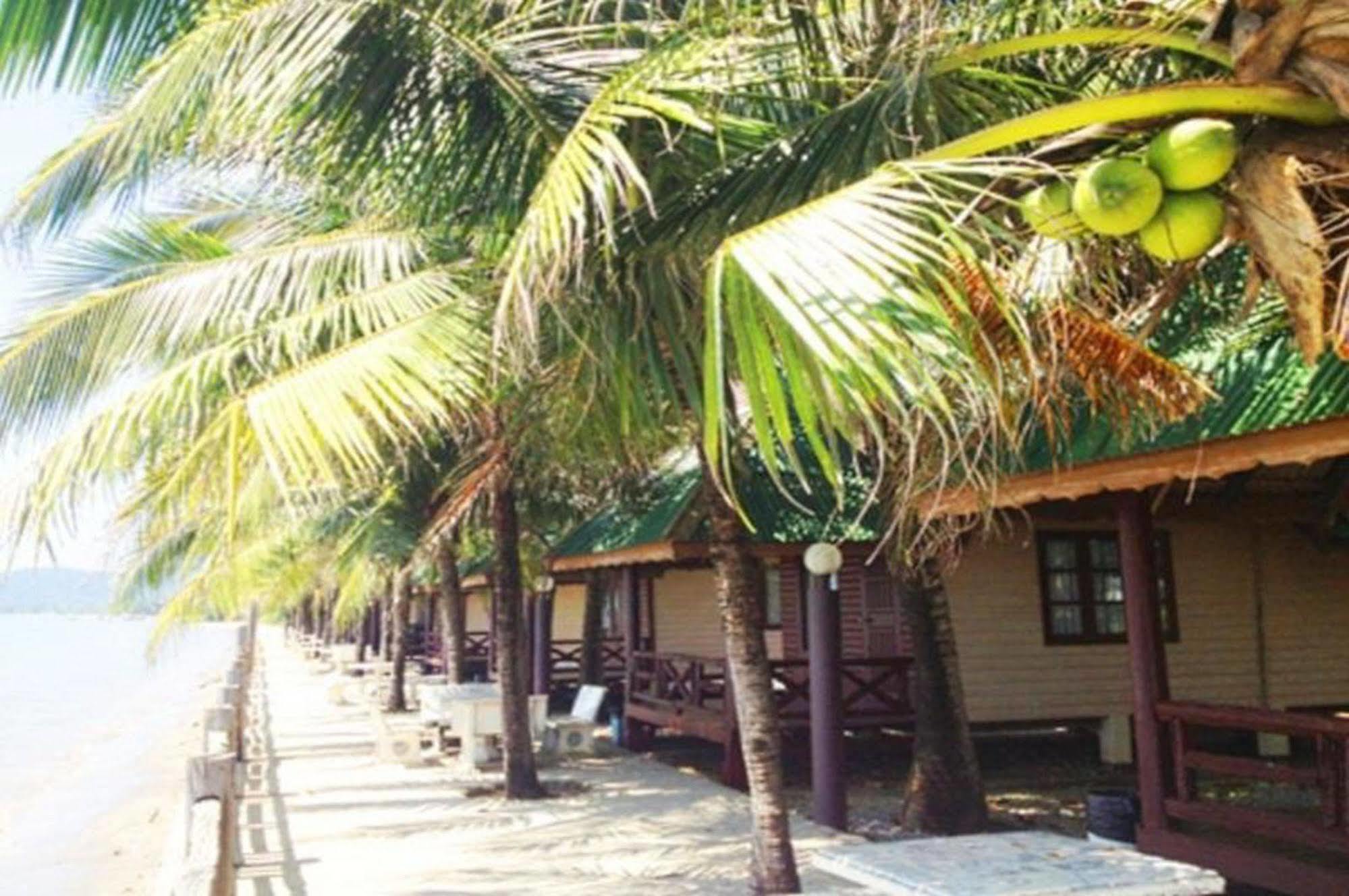 Sri Phairin Hotel Tha Mai