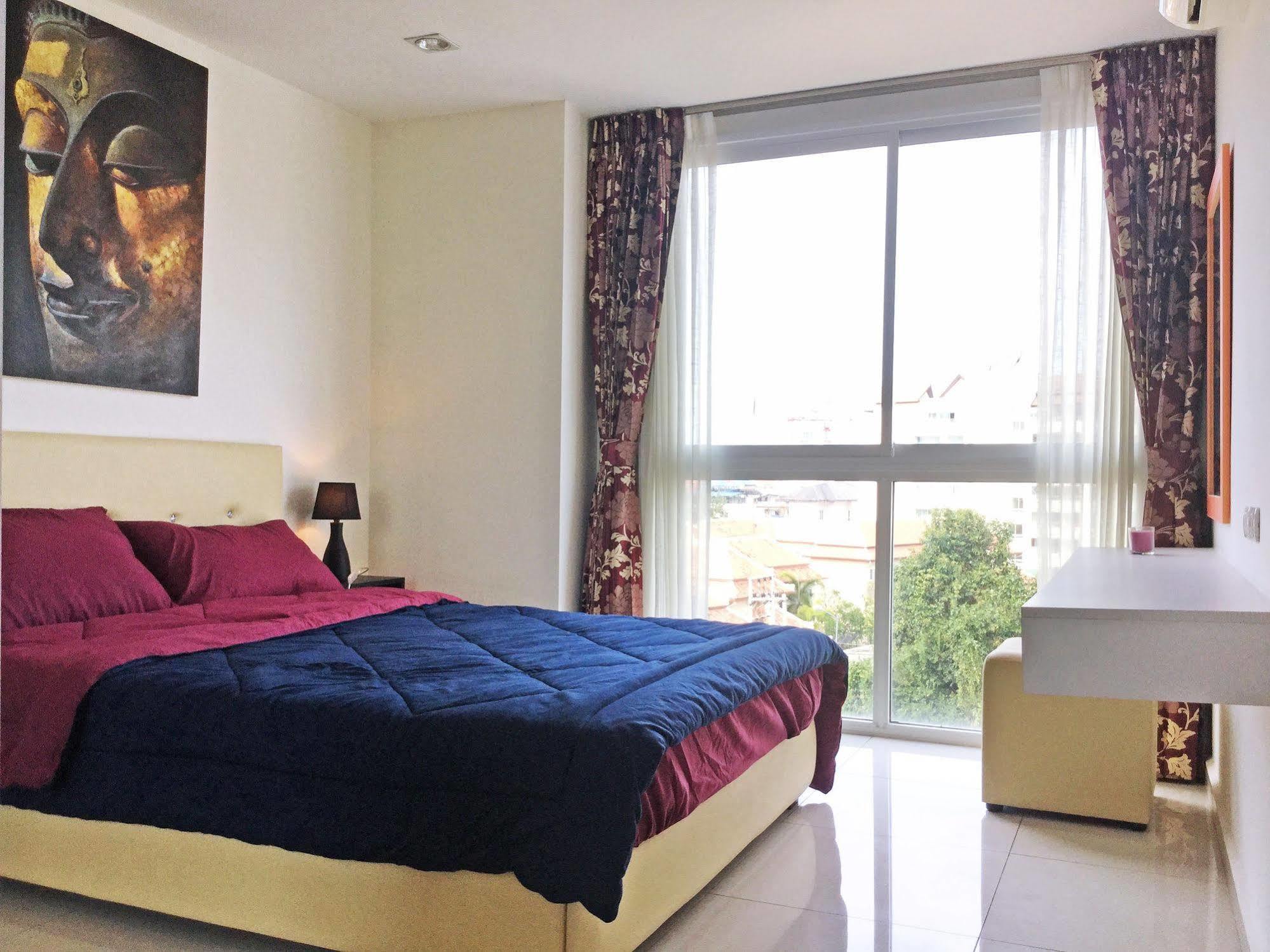 Apartment Art On The Hill By Sunny Rentals Pattaya