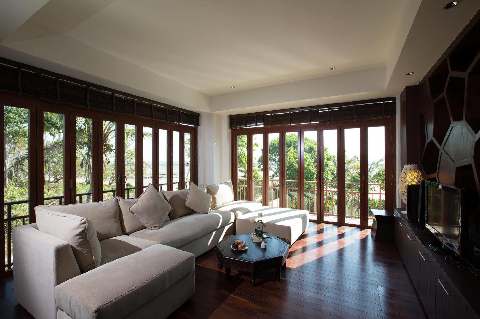 Amatapura Beachfront 1, Sha Certified Villa